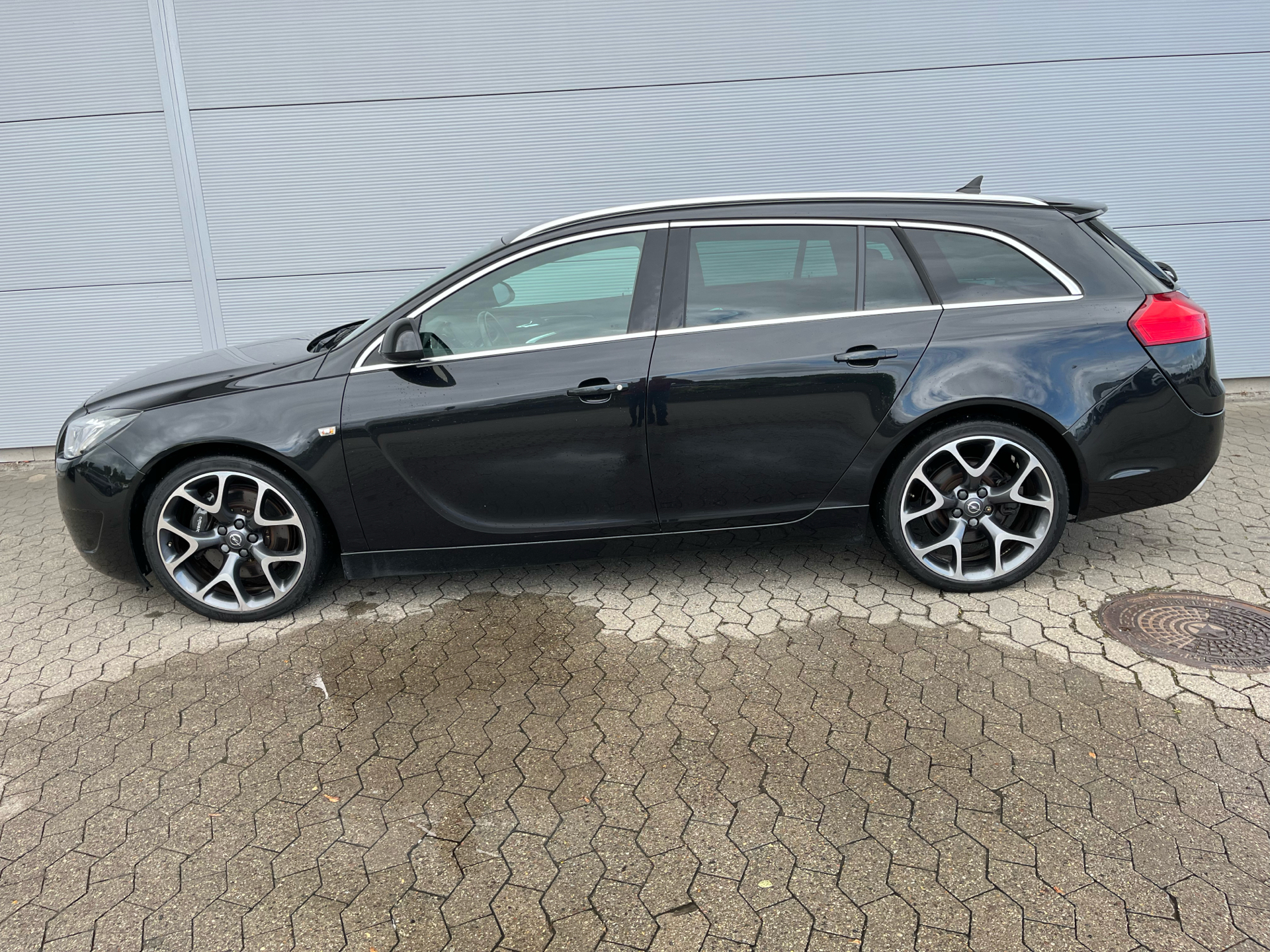 Billede af Opel Insignia OPC Sports Tourer 2,8 Turbo 4x4 325HK Stc 6g