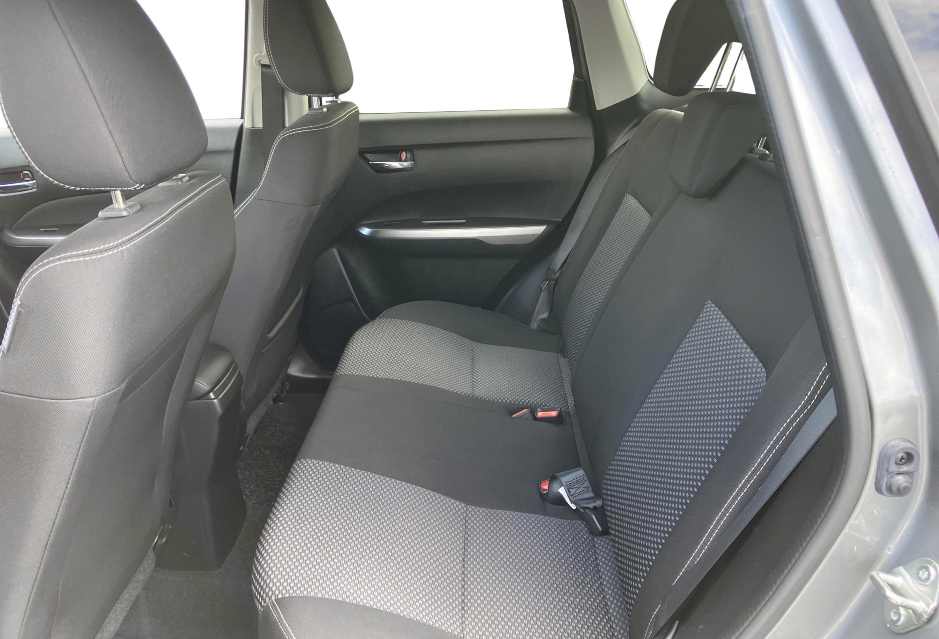 Billede af Suzuki Vitara 1,0 Boosterjet Active Holiday 112HK 5d