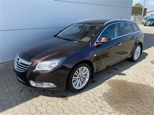 Opel Insignia Sports Tourer 2,0 CDTI Sport 160HK Stc 6g Aut.