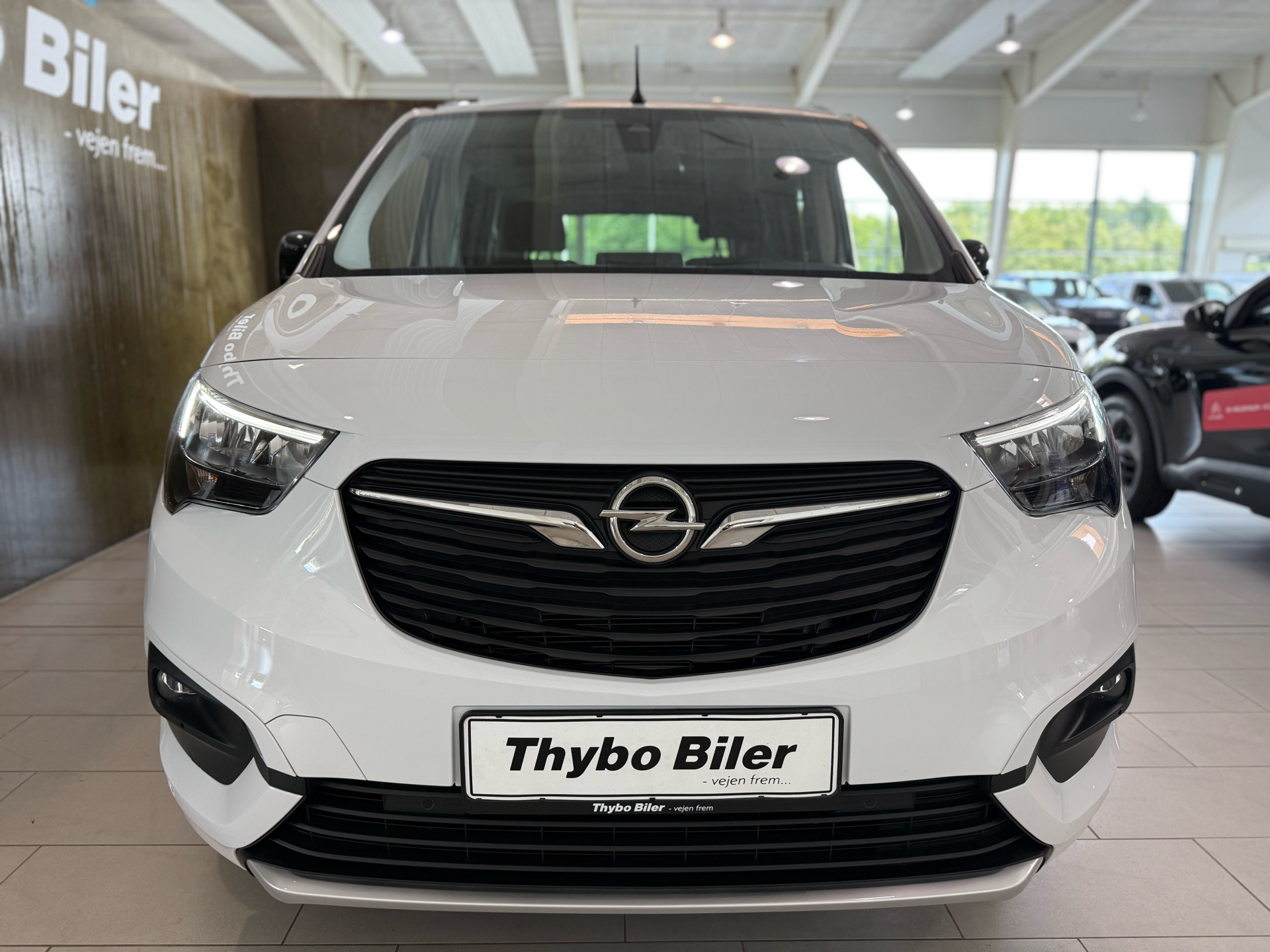 Billede af Opel Combo-e Life L1 EL Ultimate 136HK 5d Aut.