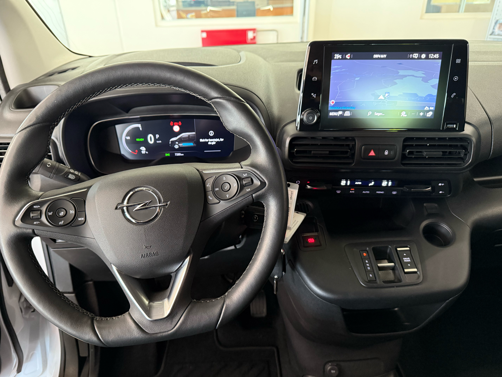 Billede af Opel Combo-e Life L1 EL Ultimate 136HK 5d Aut.