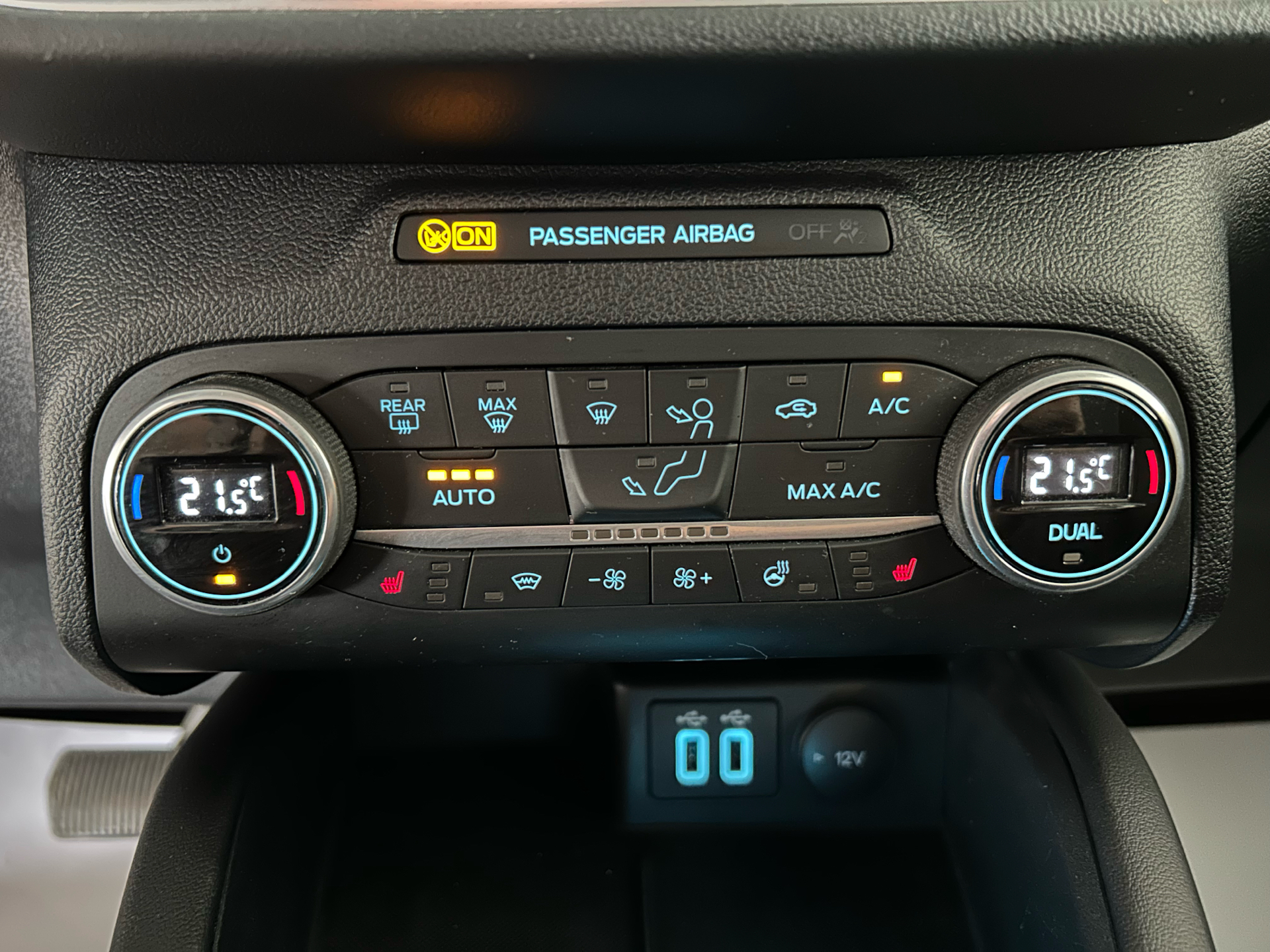 Billede af Ford Kuga 2,5 Plugin-hybrid Vignale CVT 225HK 5d Trinl. Gear