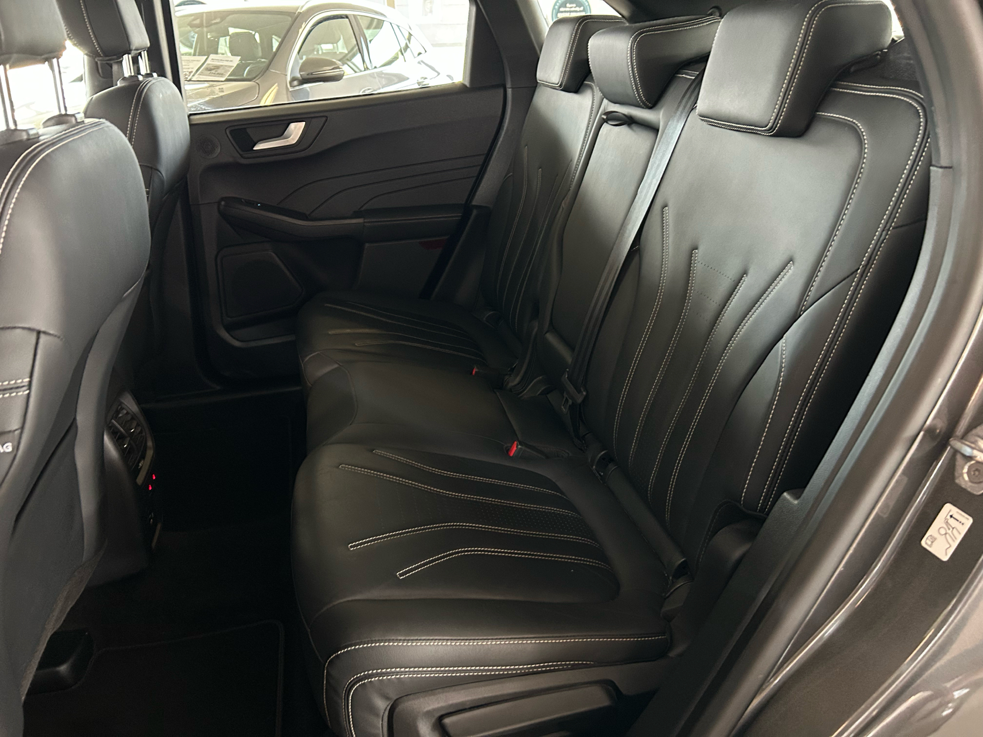 Billede af Ford Kuga 2,5 Plugin-hybrid Vignale CVT 225HK 5d Trinl. Gear