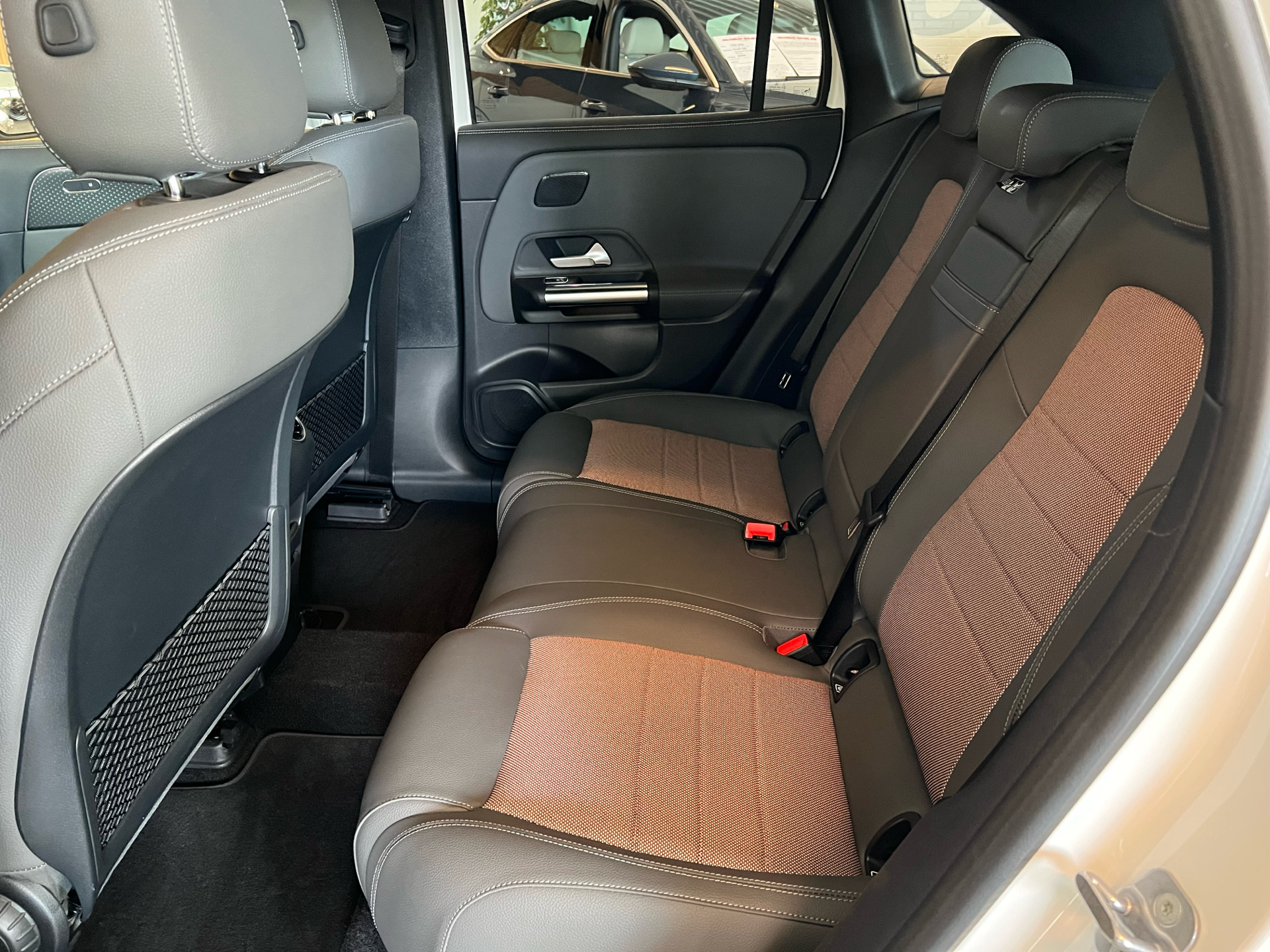 Billede af Mercedes-Benz EQA 300 EL Electric Art Premium 4Matic 228HK 5d Aut.