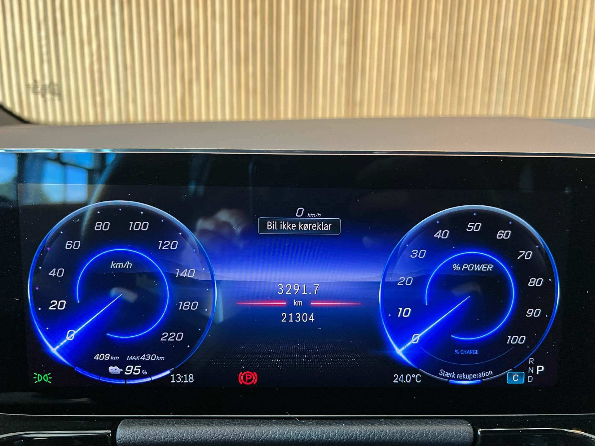 Billede af Mercedes-Benz EQA 300 EL Electric Art Premium 4Matic 228HK 5d Aut.