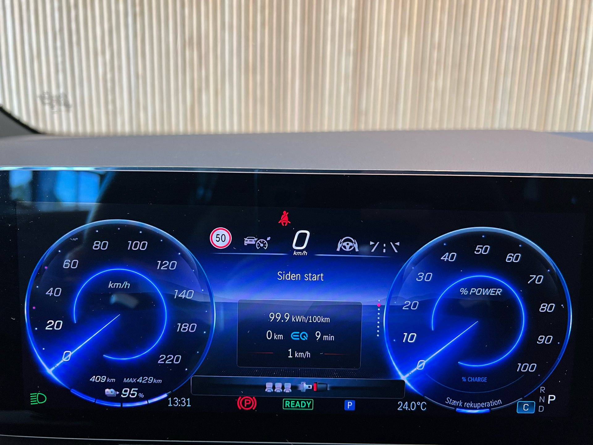 Billede af Mercedes-Benz EQA 300 EL Electric Art Premium 4Matic 228HK 5d Aut.