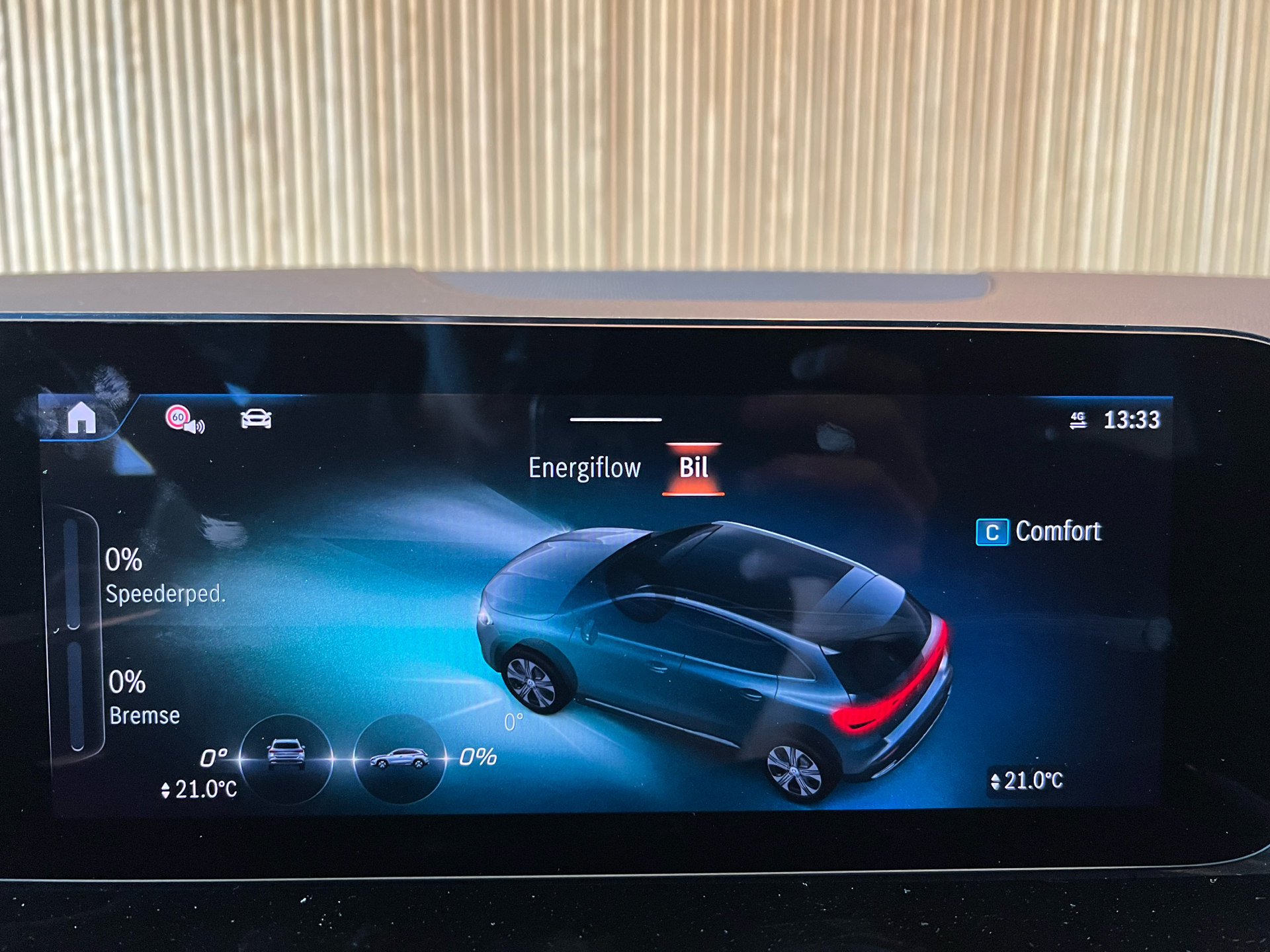 Billede af Mercedes-Benz EQA 300 EL Electric Art Premium 4Matic 228HK 5d Aut.