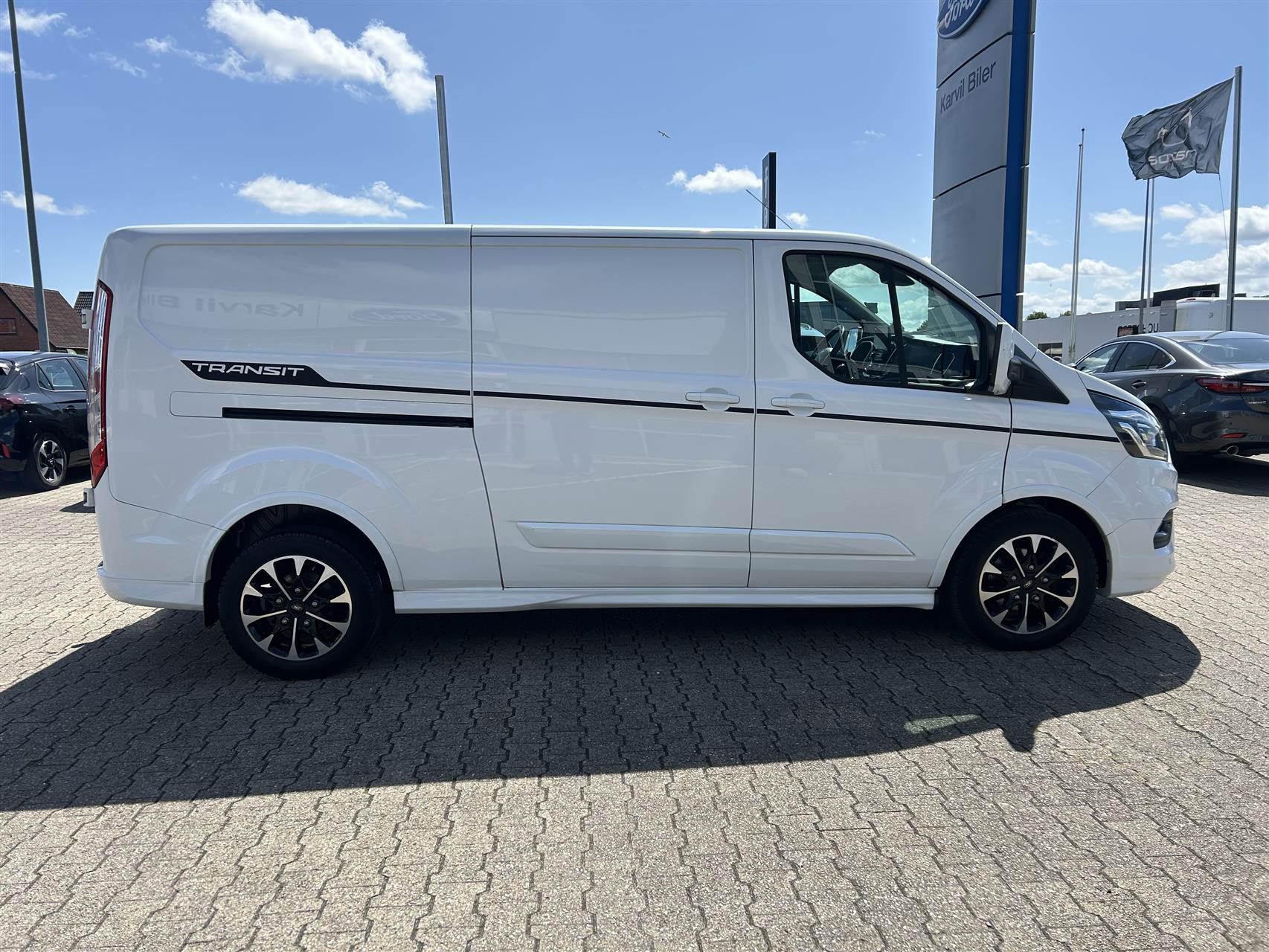 Billede af Ford Transit Custom 310 L2H1 2,0 TDCi Sport 170HK Van