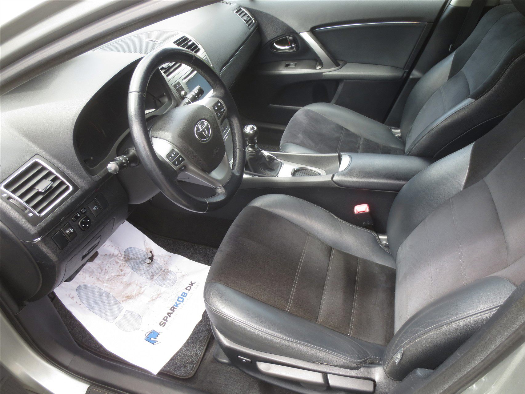 Billede af Toyota Avensis Touring Sports 1,8 VVT-I T2 Premium 147HK Stc 6g
