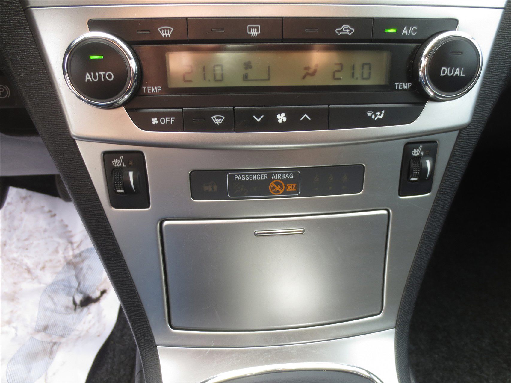 Billede af Toyota Avensis Touring Sports 1,8 VVT-I T2 Premium 147HK Stc 6g