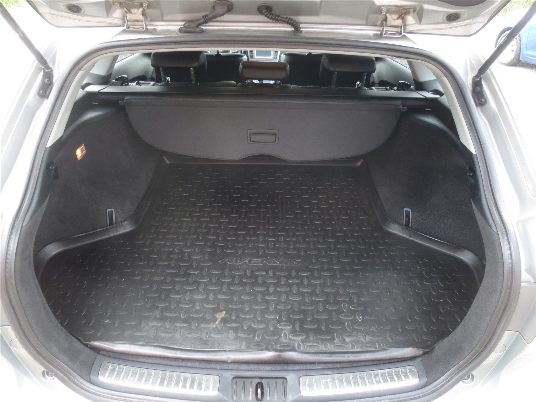 Billede af Toyota Avensis Touring Sports 1,8 VVT-I T2 Premium 147HK Stc 6g
