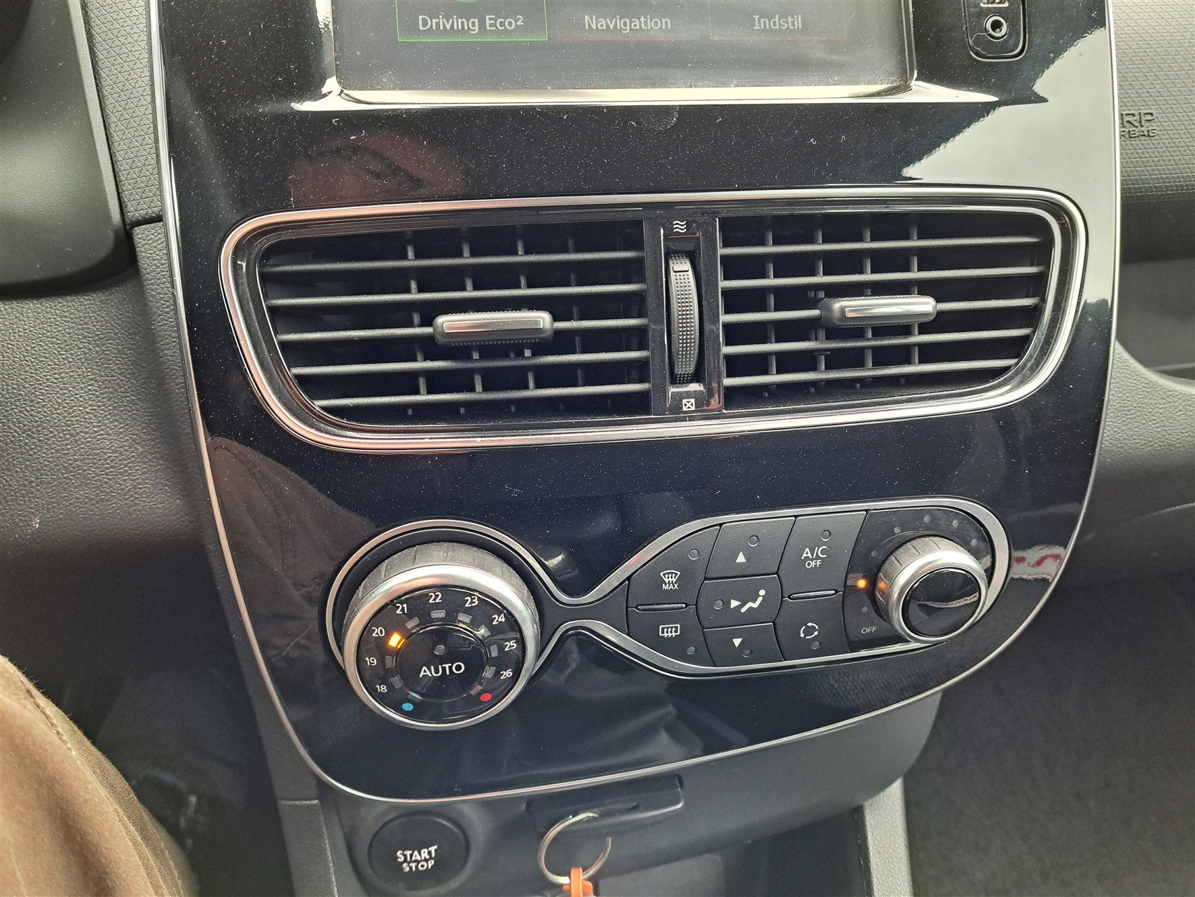 Billede af Renault Clio Sport Tourer 0,9 Energy TCe Zen 90HK Stc