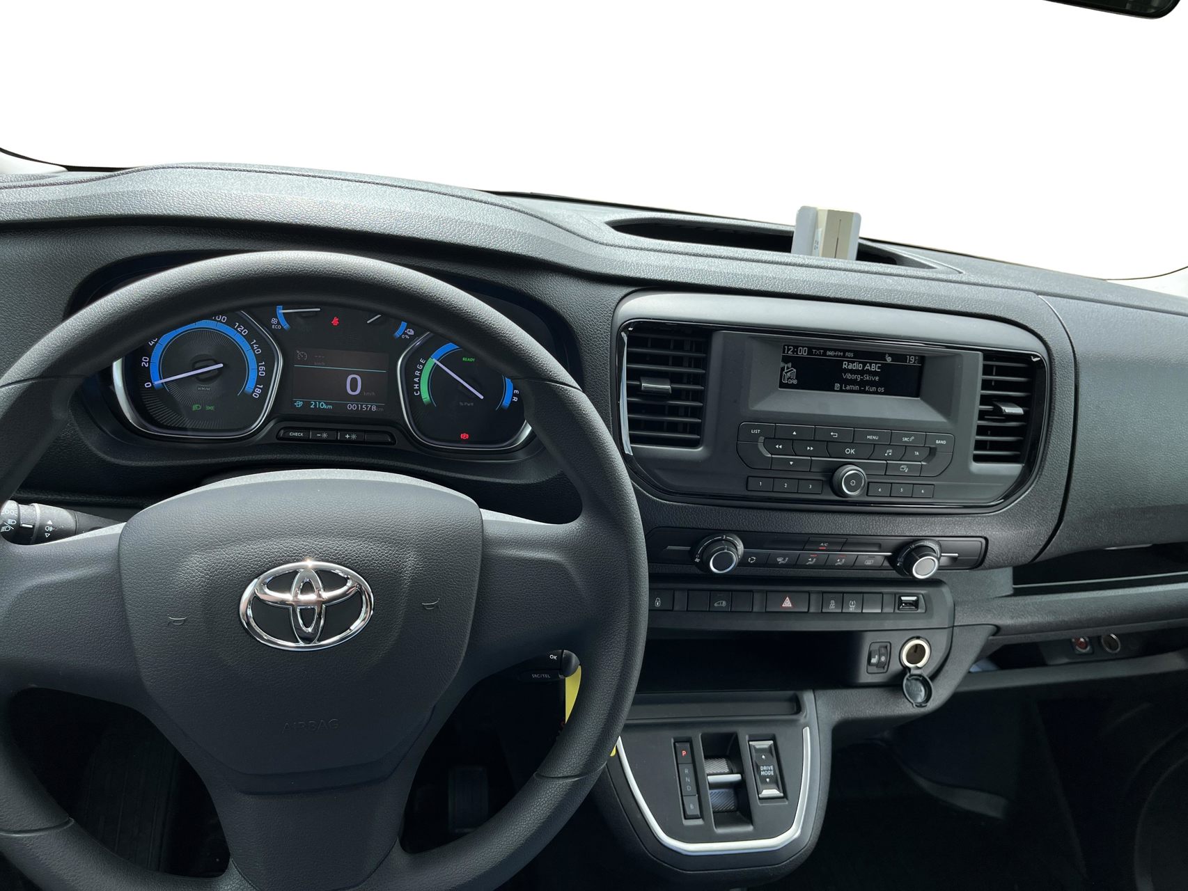 Billede af Toyota Proace Electric Medium EL Base++ m/Bagklap 136HK Van Aut.