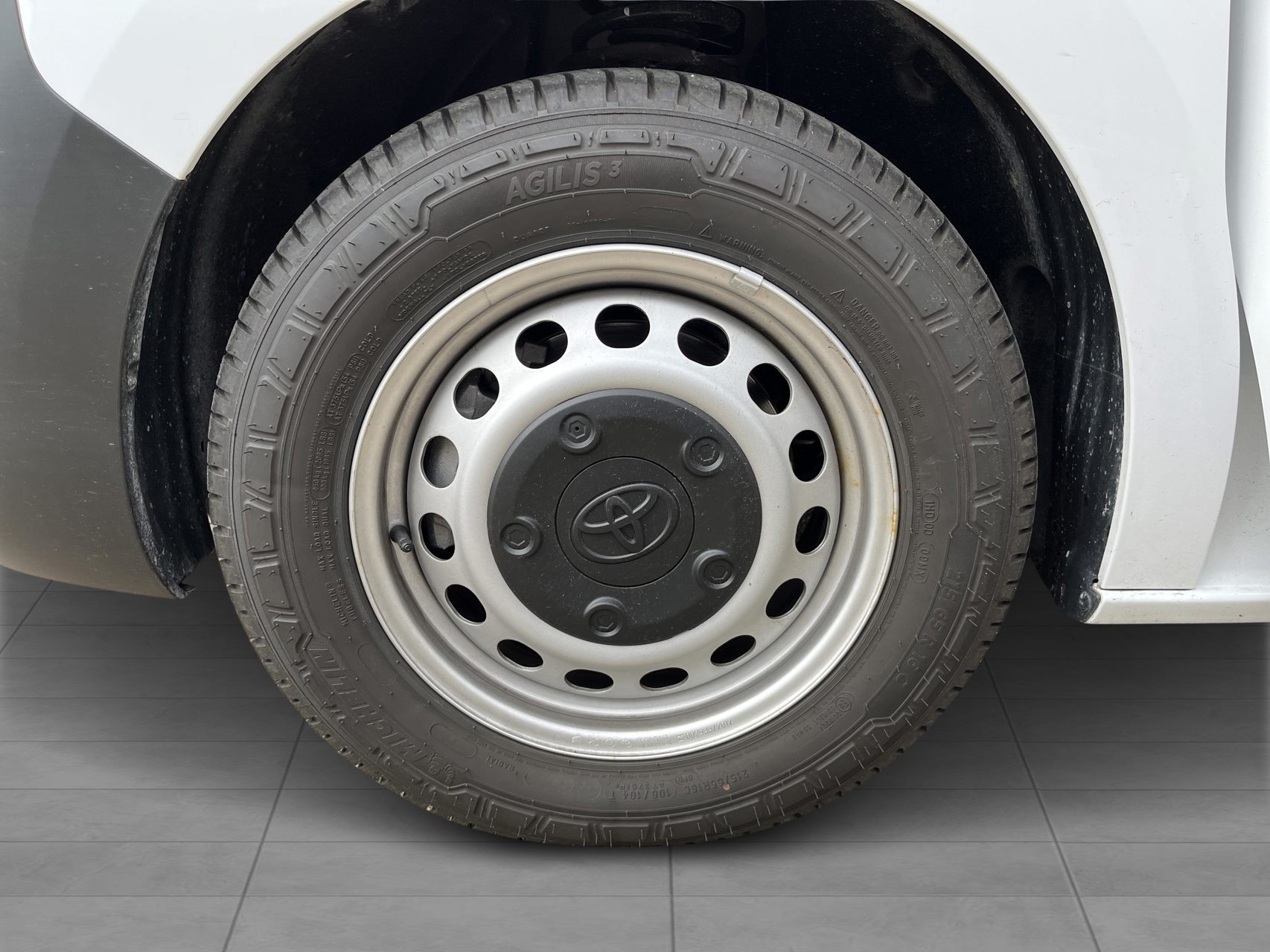 Billede af Toyota Proace Electric Medium EL Base++ m/Bagklap 136HK Van Aut.