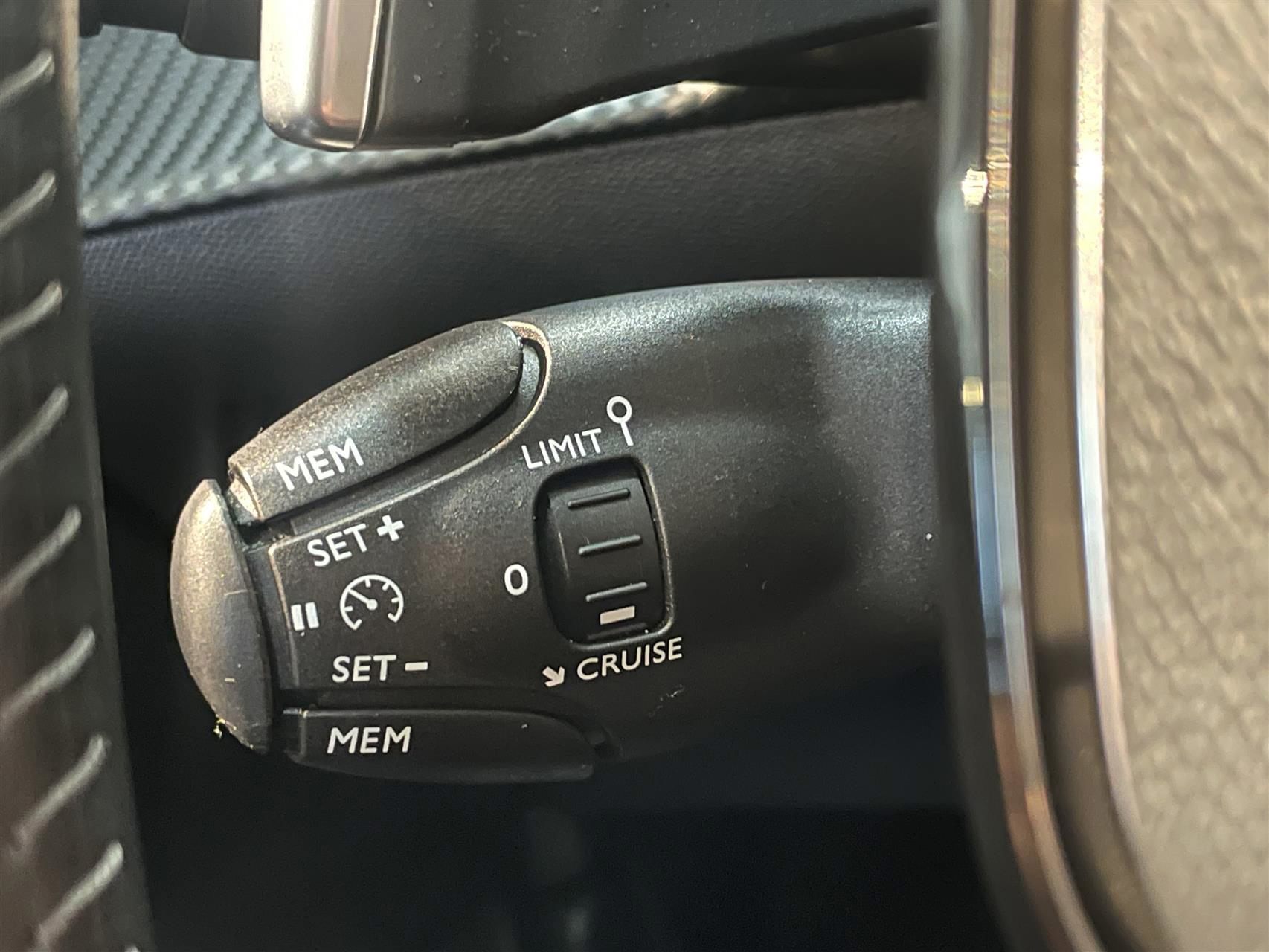 Billede af Peugeot 208 1,2 PureTech Allure EAT8 100HK 5d 8g Aut.