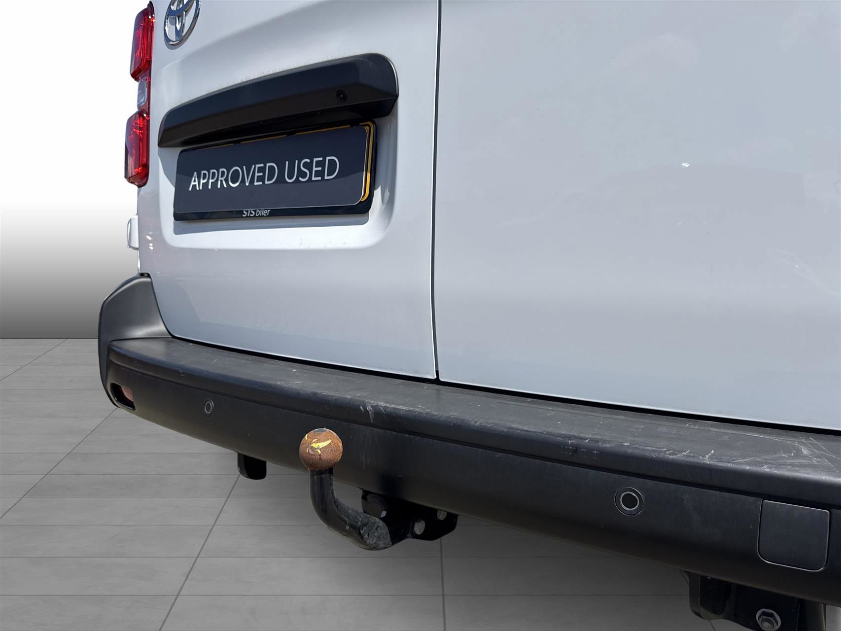 Billede af Toyota Proace Long 2,0 D Comfort Master To skydedør 144HK Van 8g Aut.