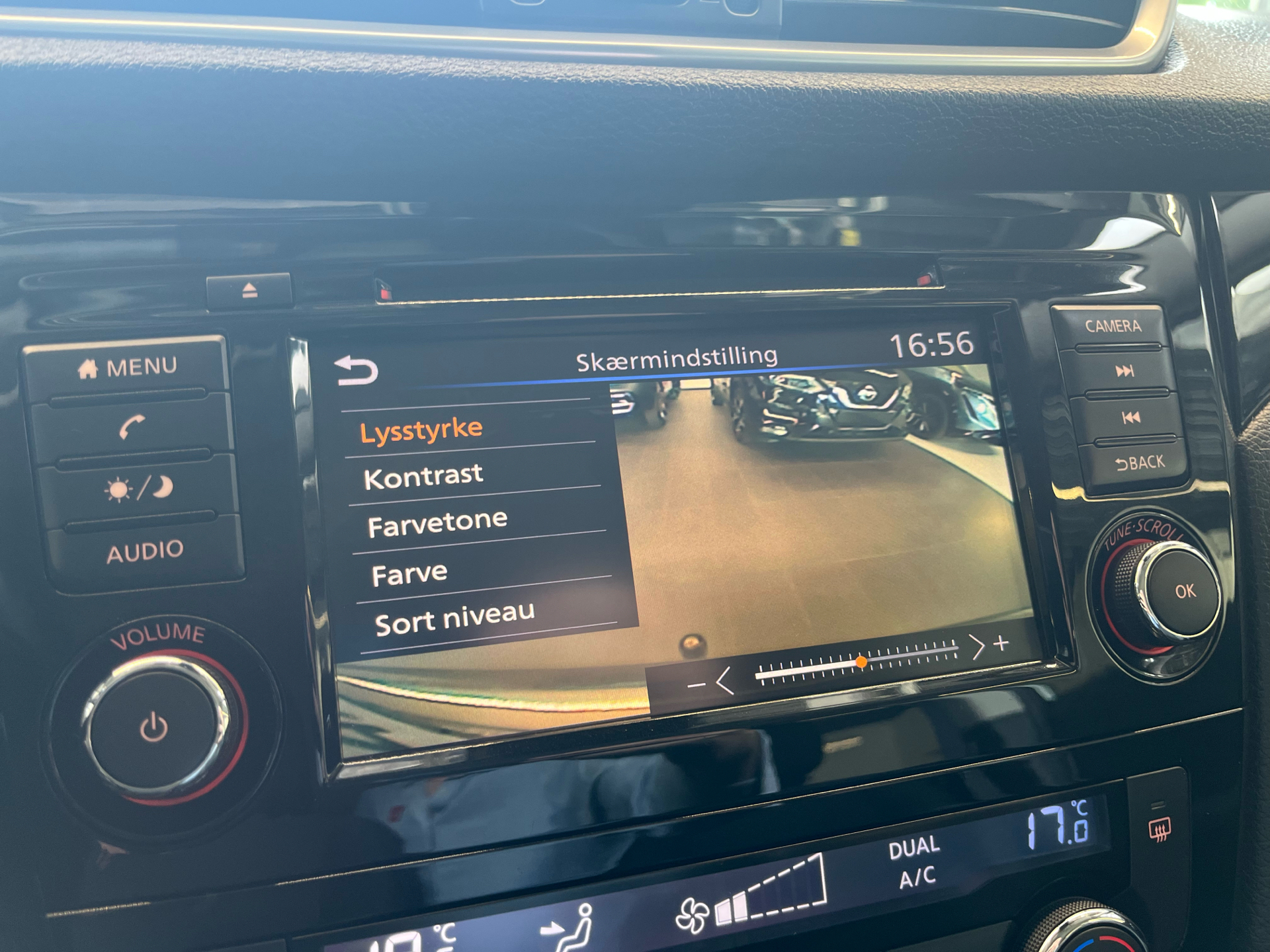 Billede af Nissan Qashqai 1,3 Dig-T Acenta 140HK 5d 6g