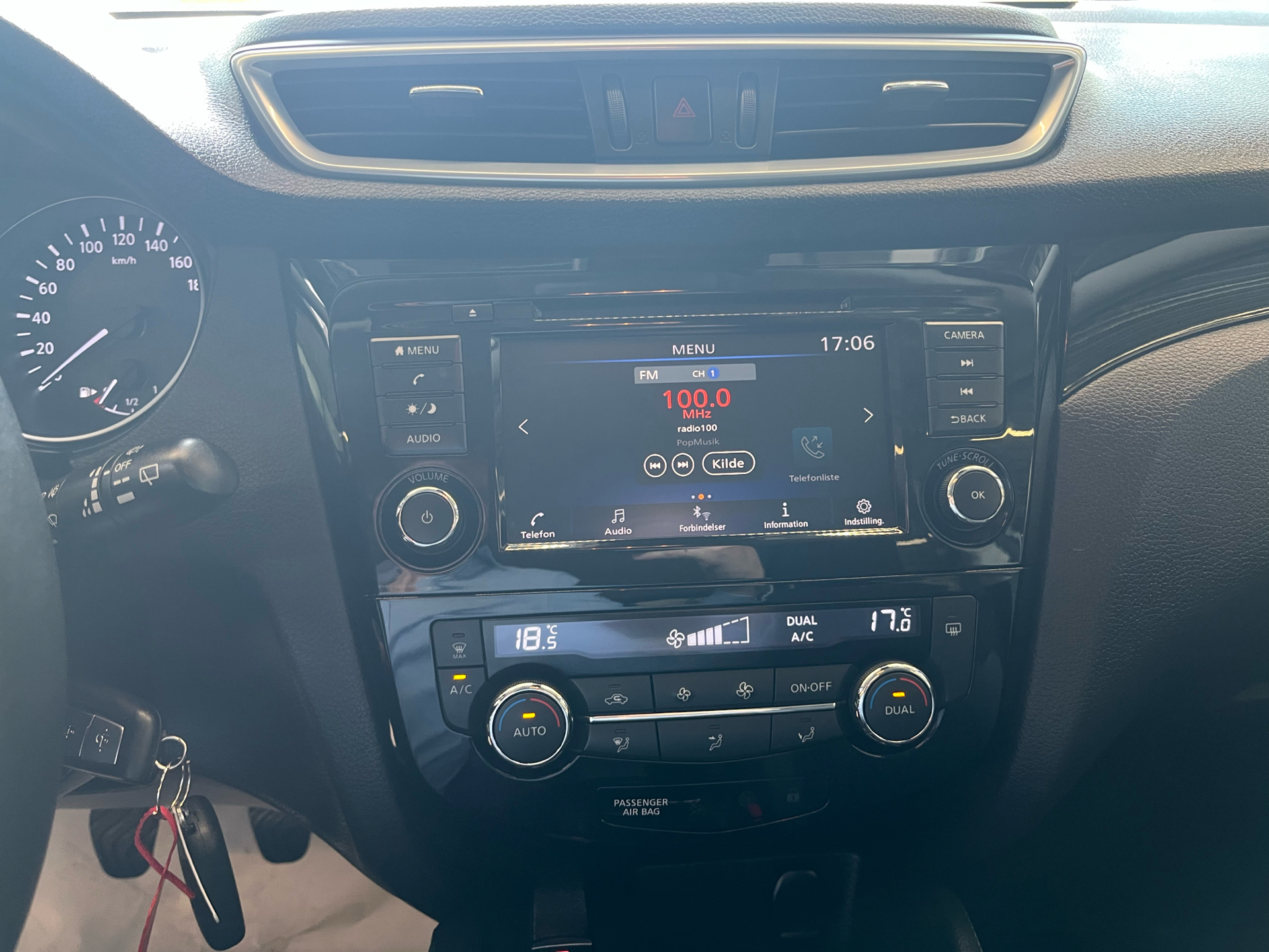 Billede af Nissan Qashqai 1,3 Dig-T Acenta 140HK 5d 6g