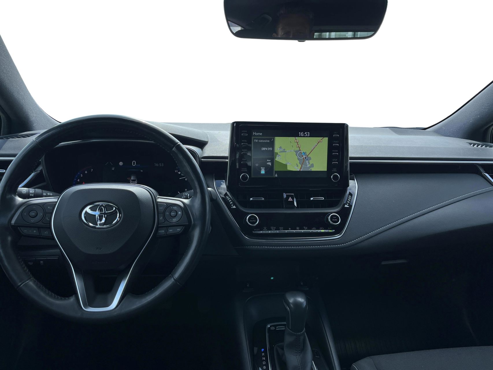 Billede af Toyota Corolla 1,8 Hybrid H3 E-CVT 122HK 5d Trinl. Gear