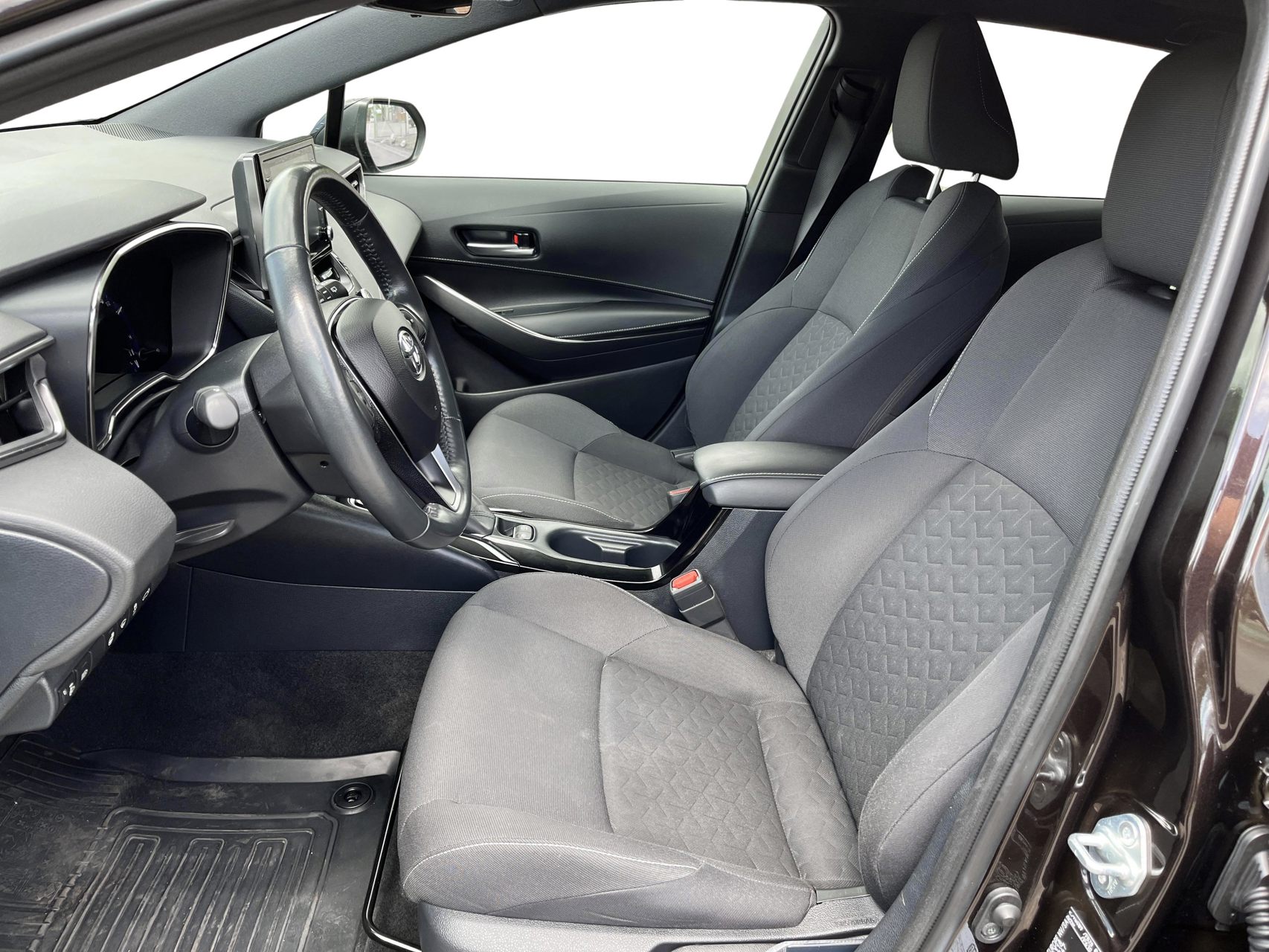 Billede af Toyota Corolla Touring Sports 1,8 Hybrid Active Smart E-CVT 122HK Stc Trinl. Gear