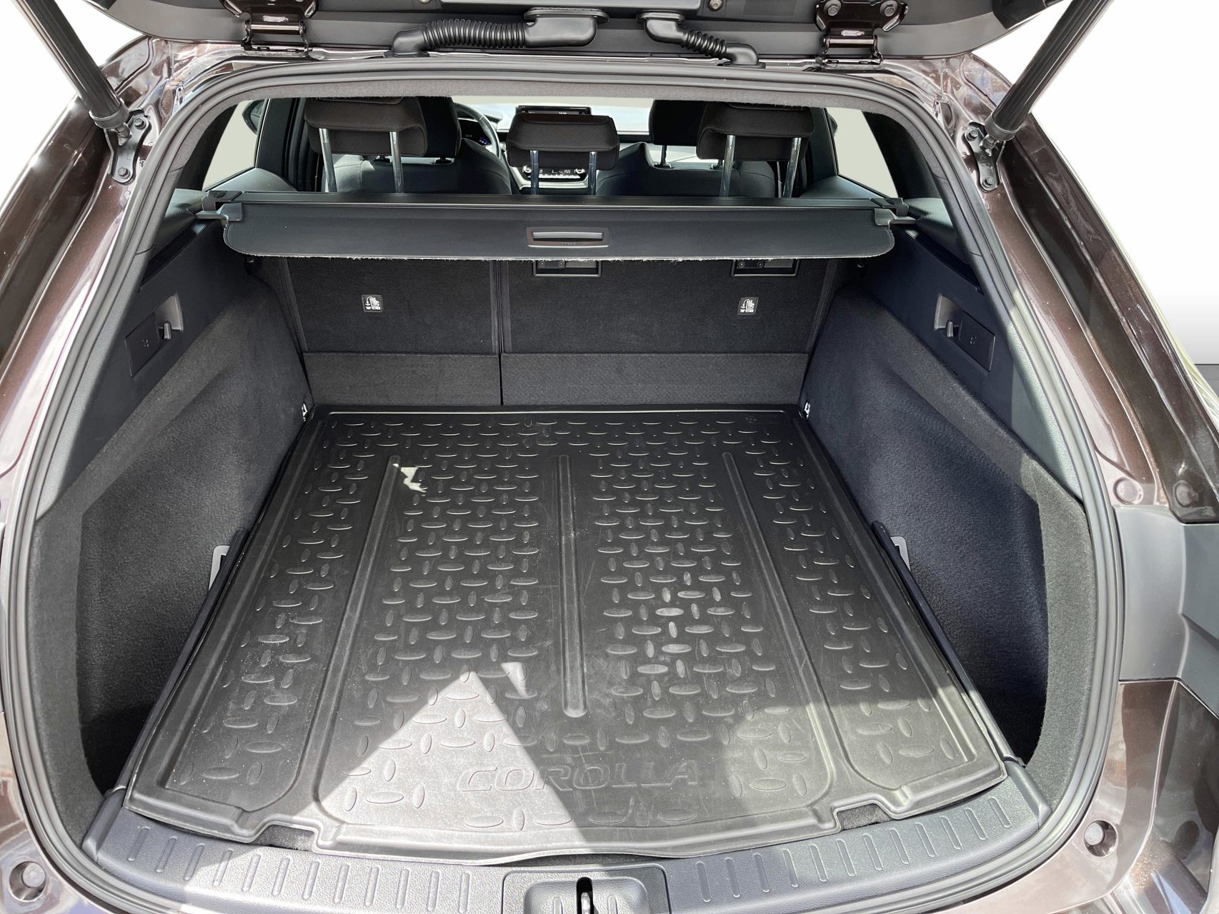 Billede af Toyota Corolla Touring Sports 1,8 Hybrid Active Smart E-CVT 122HK Stc Trinl. Gear