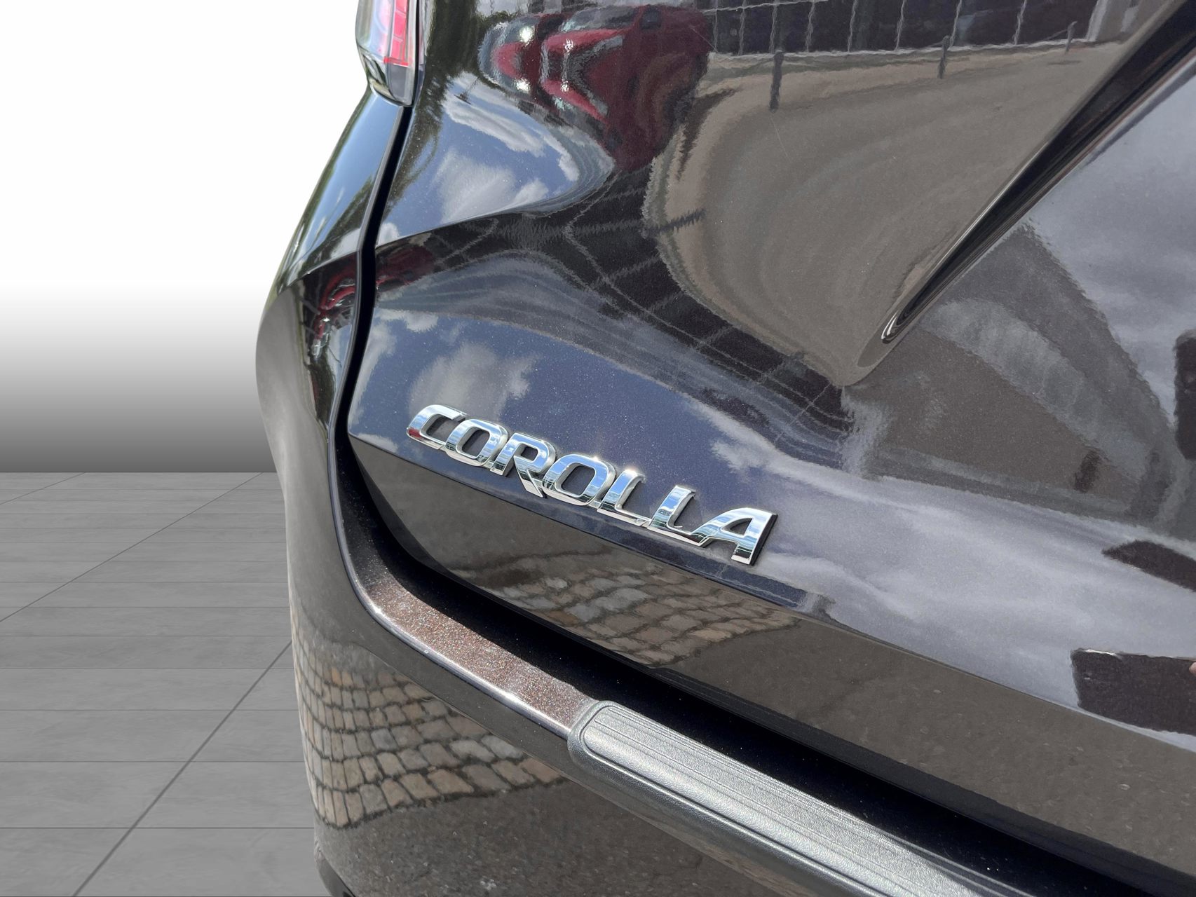 Billede af Toyota Corolla Touring Sports 1,8 Hybrid Active Smart E-CVT 122HK Stc Trinl. Gear