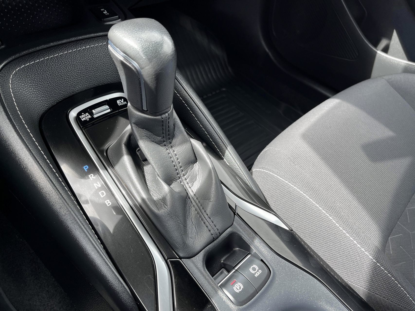 Billede af Toyota Corolla Touring Sports 1,8 Hybrid Active Smart E-CVT 122HK Stc Trinl. Gear