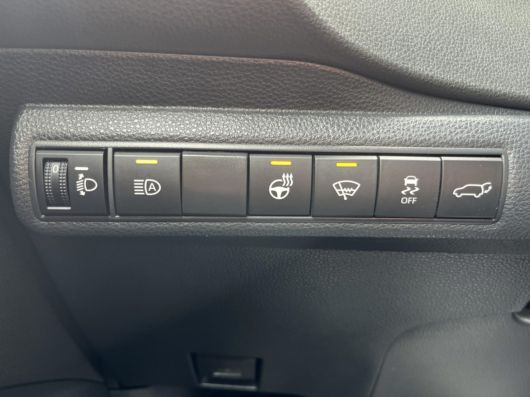 Billede af Toyota Corolla Touring Sports 1,8 Hybrid Active Smart E-CVT 122HK Stc Trinl. Gear