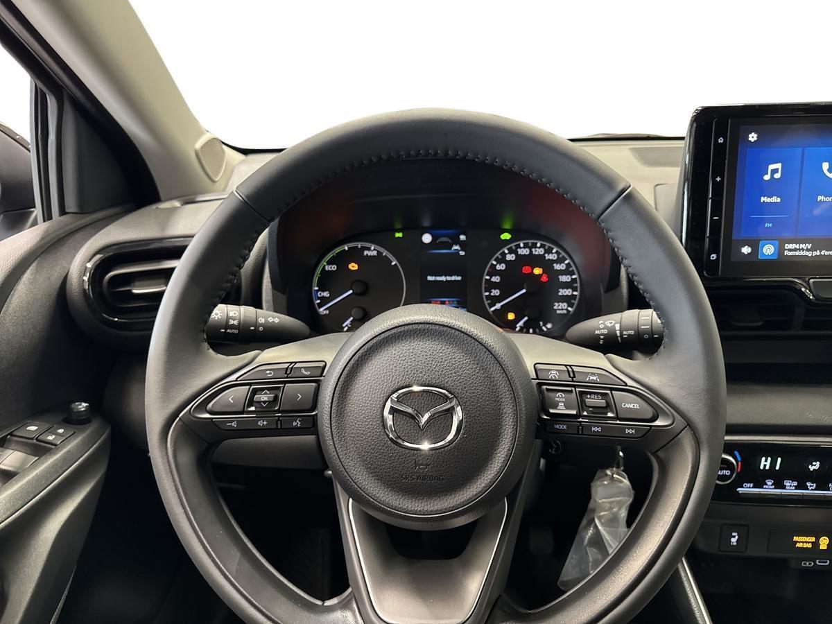 Billede af Mazda 2 1,5 VVT-I  Hybrid Centre-Line CVT 116HK 5d Trinl. Gear