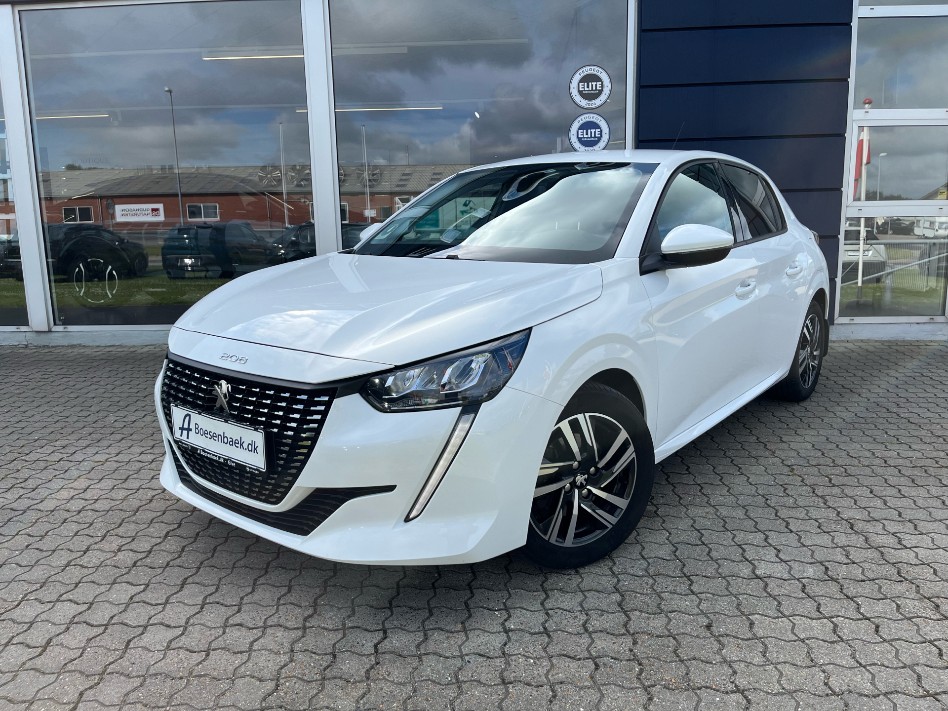Billede af Peugeot 208 1,2 PureTech Allure Grand 100HK 5d 6g