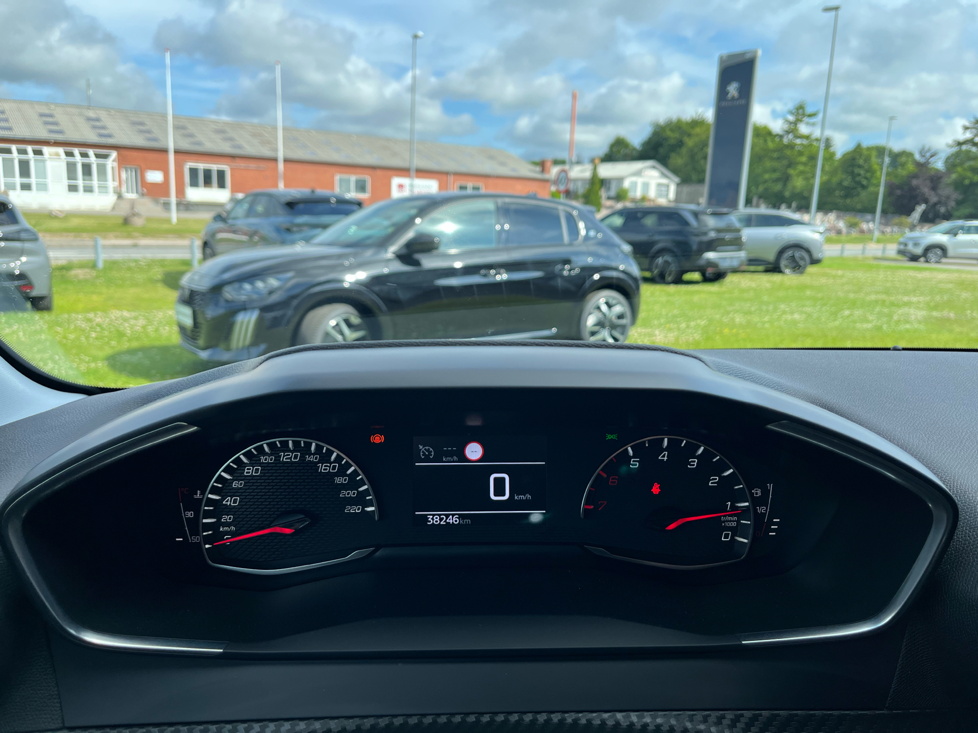 Billede af Peugeot 208 1,2 PureTech Allure Grand 100HK 5d 6g