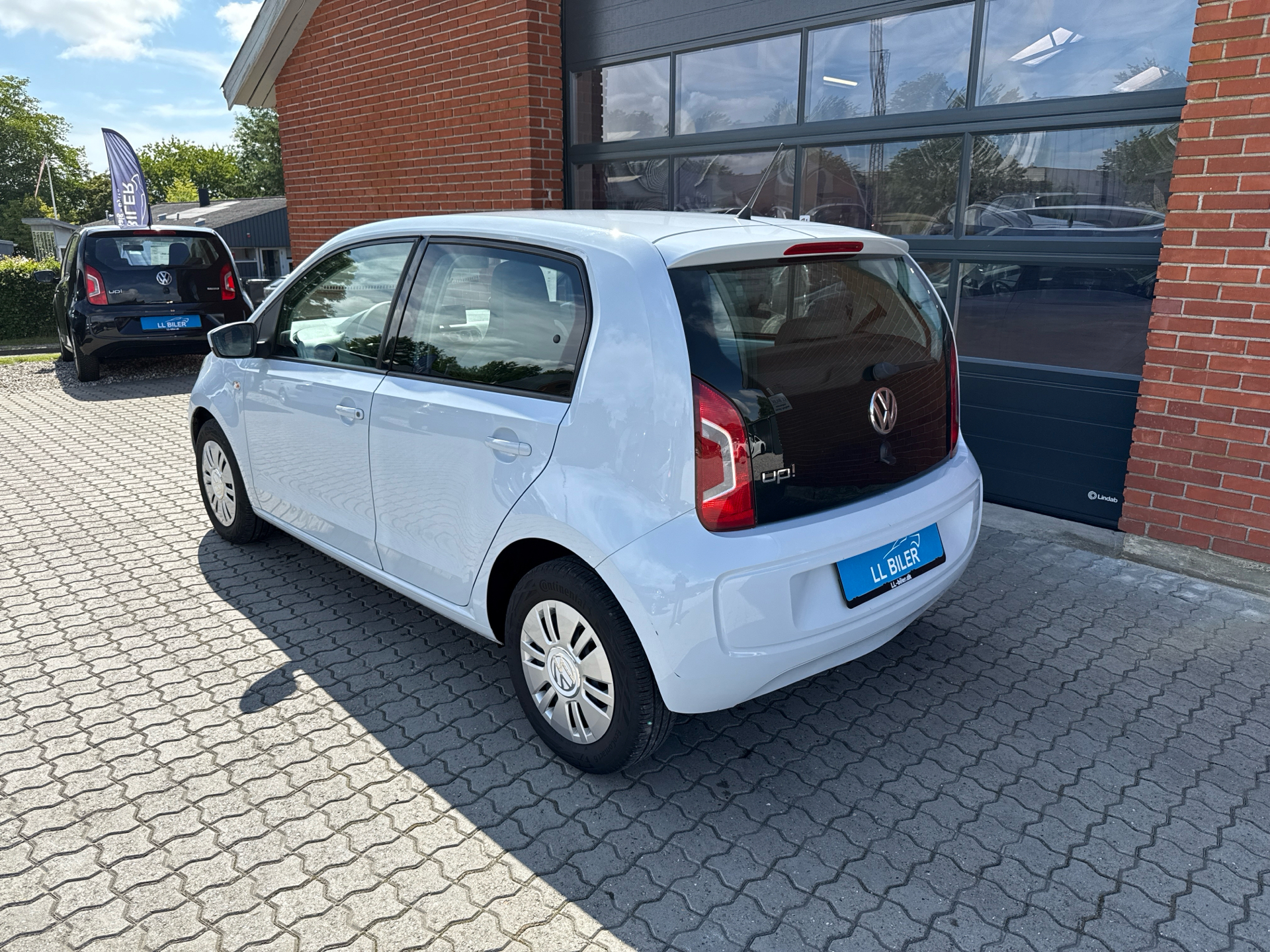 Billede af VW up 1,0 FSI Move ASG 75HK 5d Aut.