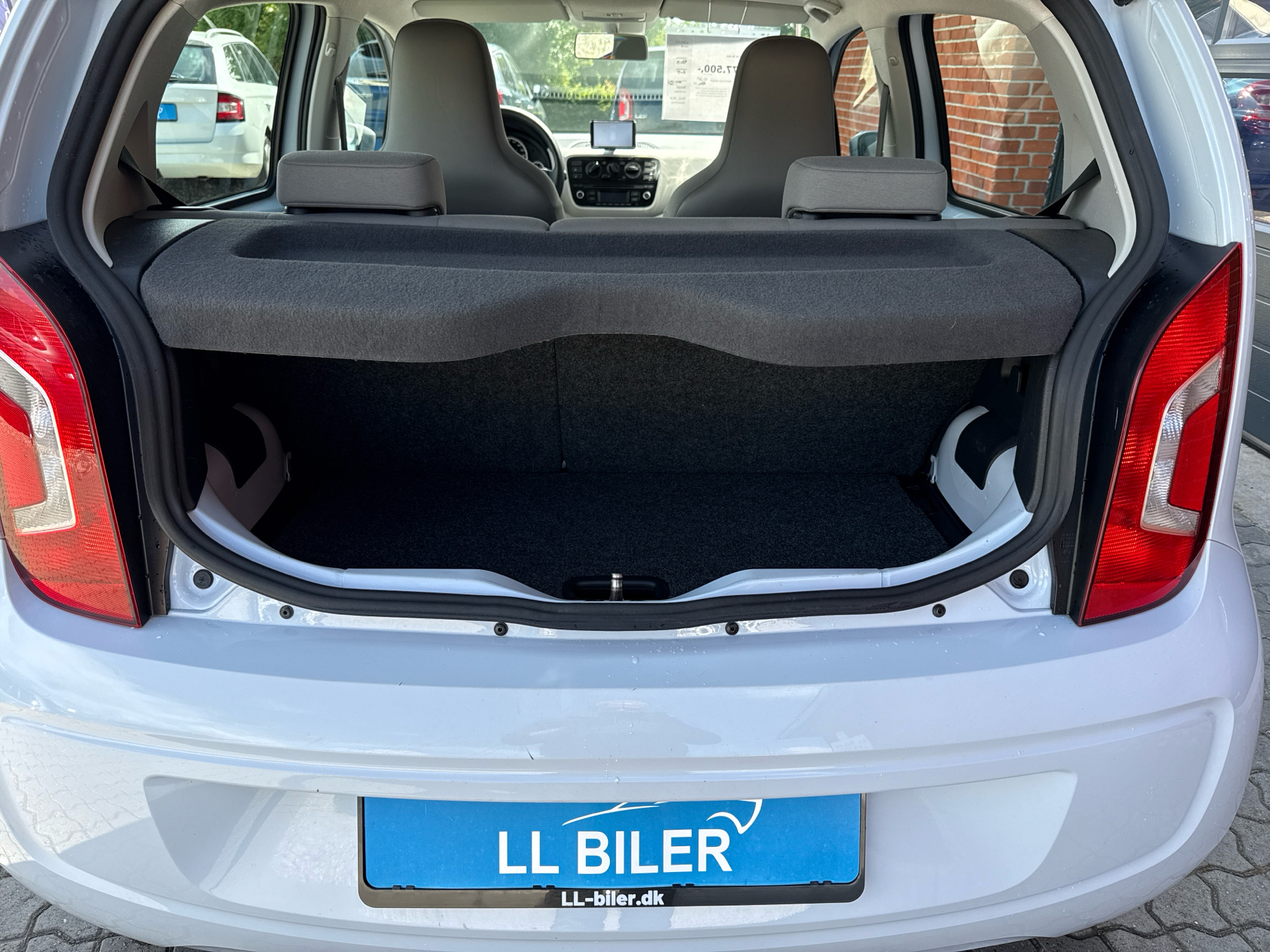 Billede af VW up 1,0 FSI Move ASG 75HK 5d Aut.