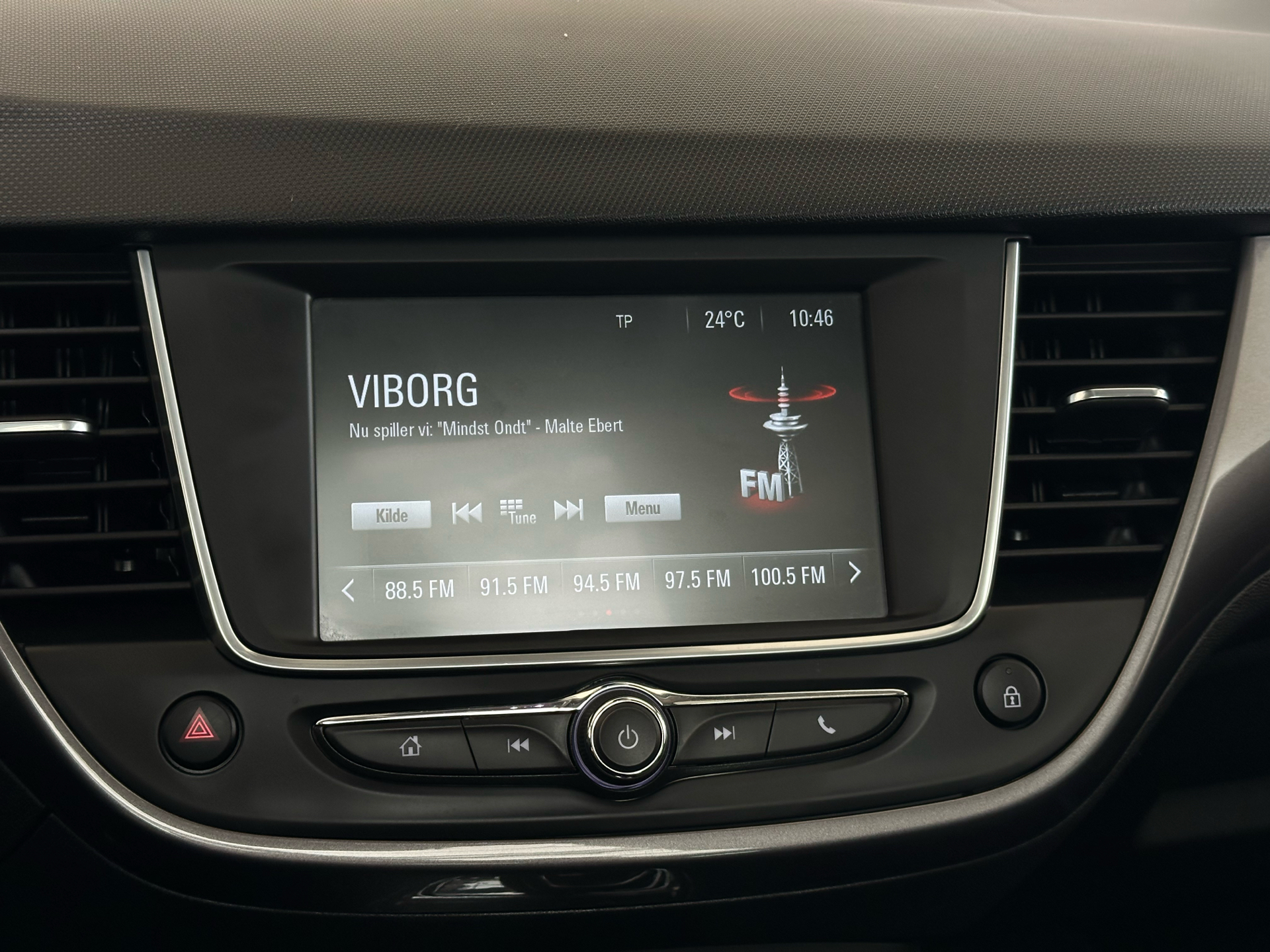 Billede af Opel Crossland X 1,2 T Exclusive Start/Stop 110HK 5d 6g Aut.