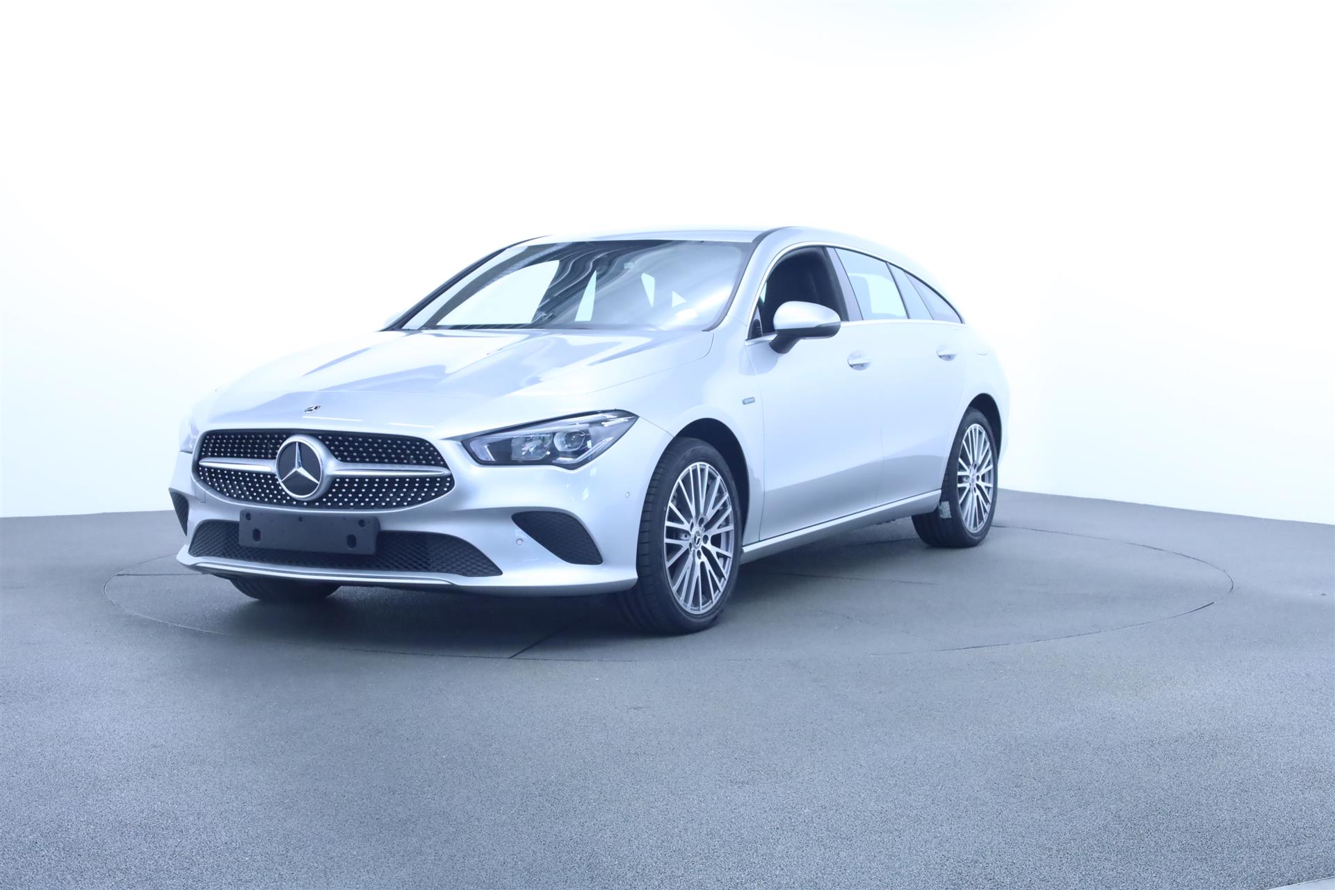 Billede af Mercedes-Benz CLA250 e Shooting Brake 1,3 Plugin-hybrid Progressive 8G-DCT 218HK Stc 8g Aut.