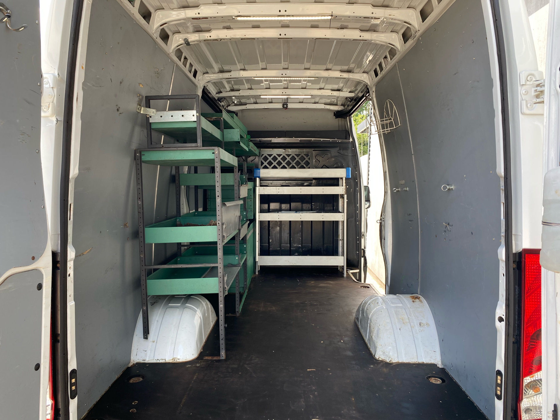 Billede af Iveco Daily 35C18 12m3 3,0 D 180HK Van 8g Aut.