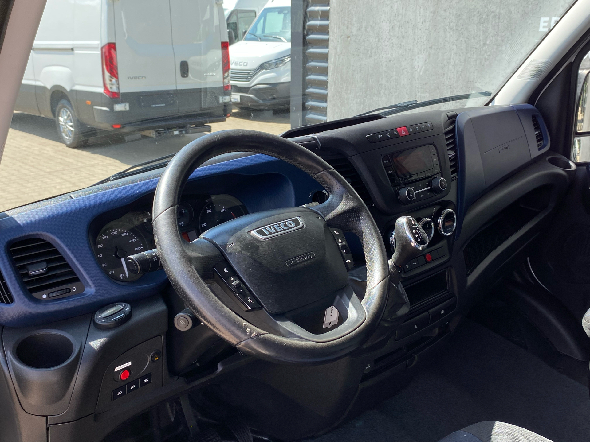 Billede af Iveco Daily 35C18 12m3 3,0 D 180HK Van 8g Aut.