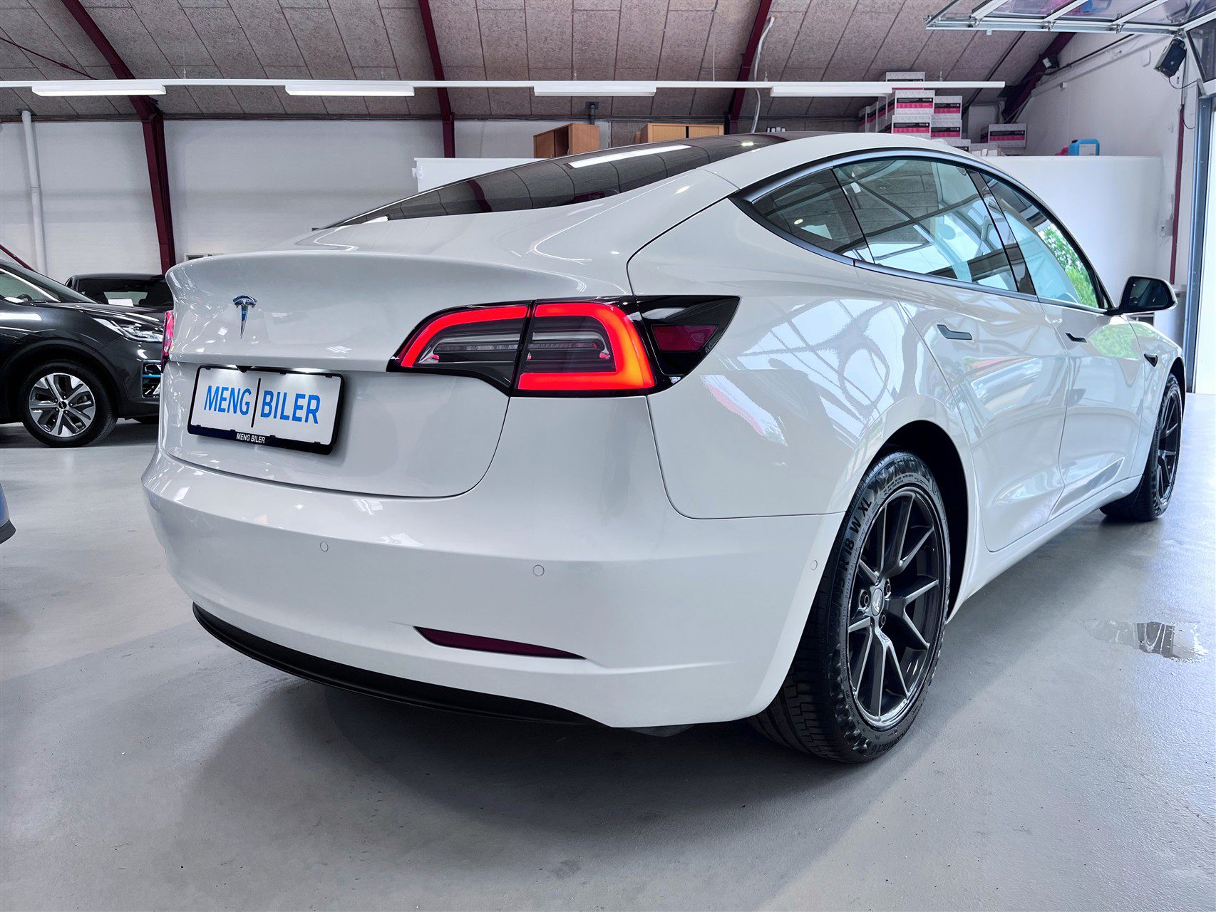 Billede af Tesla Model 3 EL Standard Range Plus 325HK Aut.