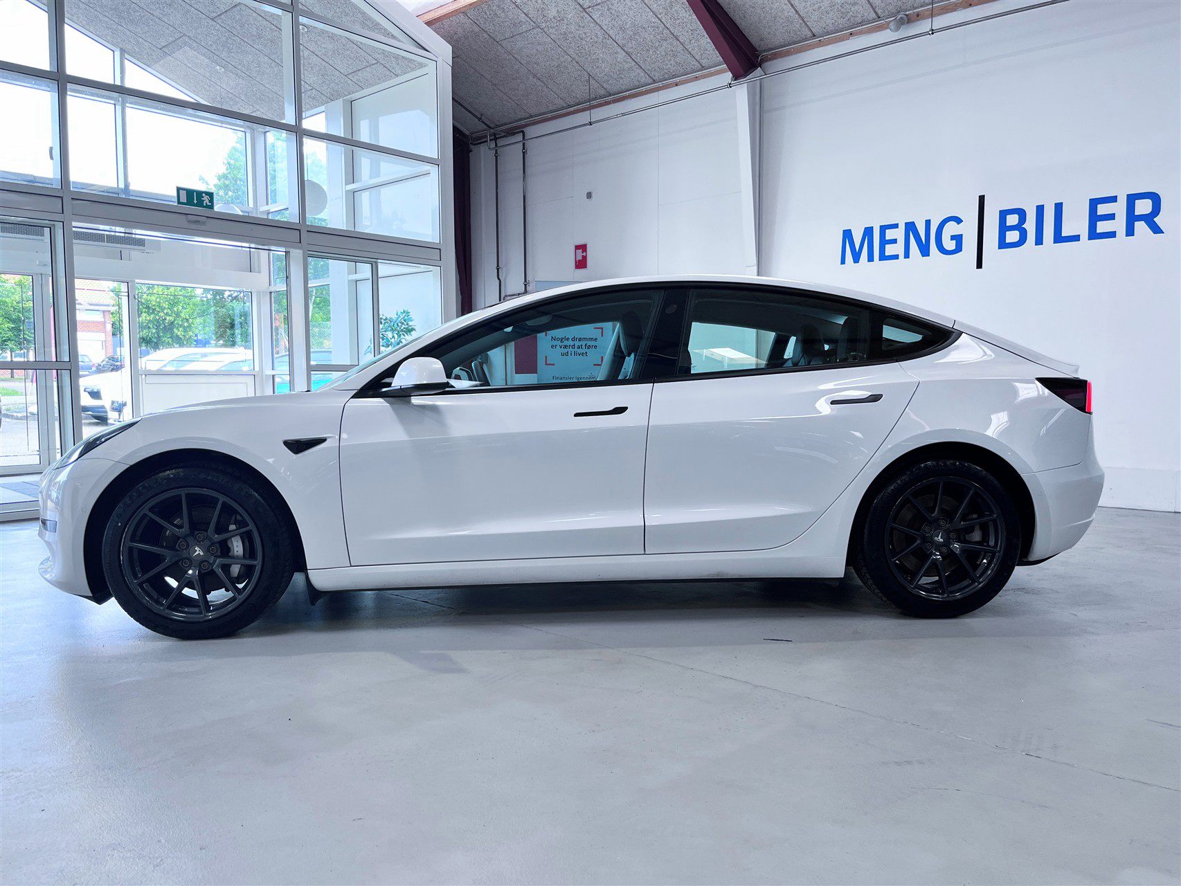 Billede af Tesla Model 3 EL Standard Range Plus 325HK Aut.