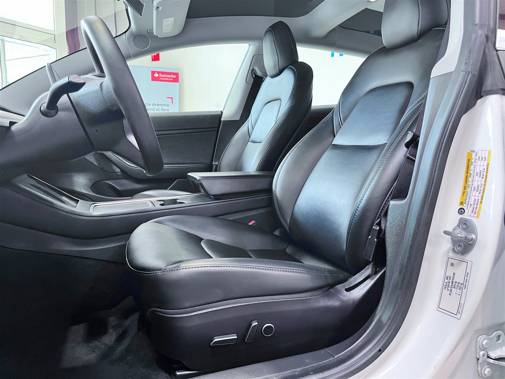 Billede af Tesla Model 3 EL Standard Range Plus 325HK Aut.