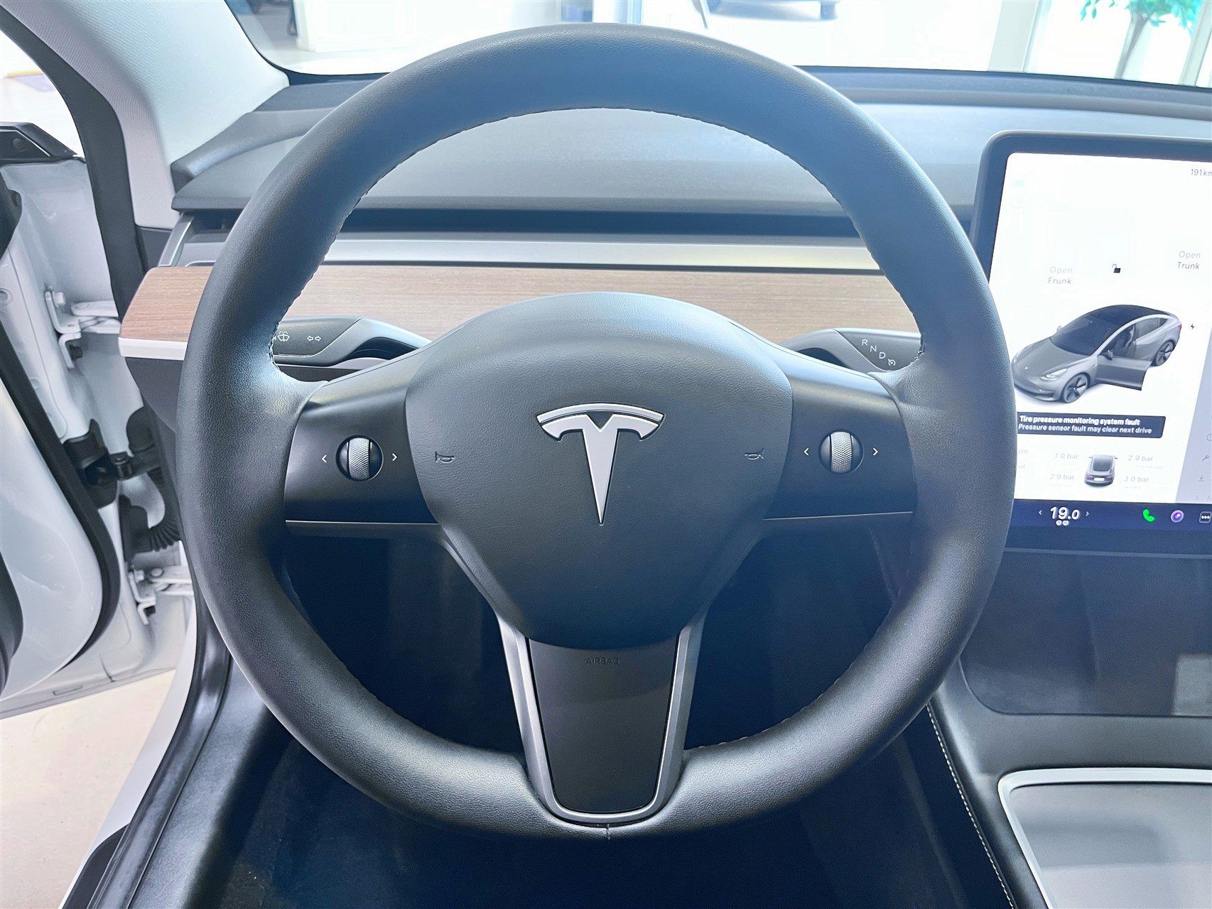 Billede af Tesla Model 3 EL Standard Range Plus 325HK Aut.