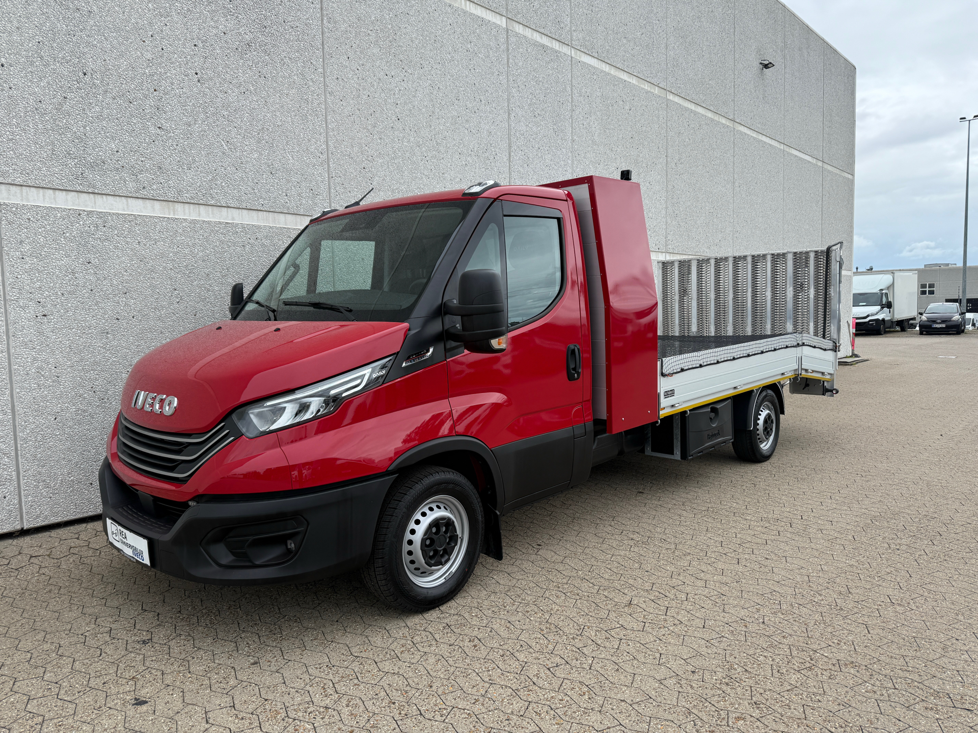 Billede af Iveco Daily 35S18 4100mm 3,0 D 180HK Ladv./Chas. 8g Aut.