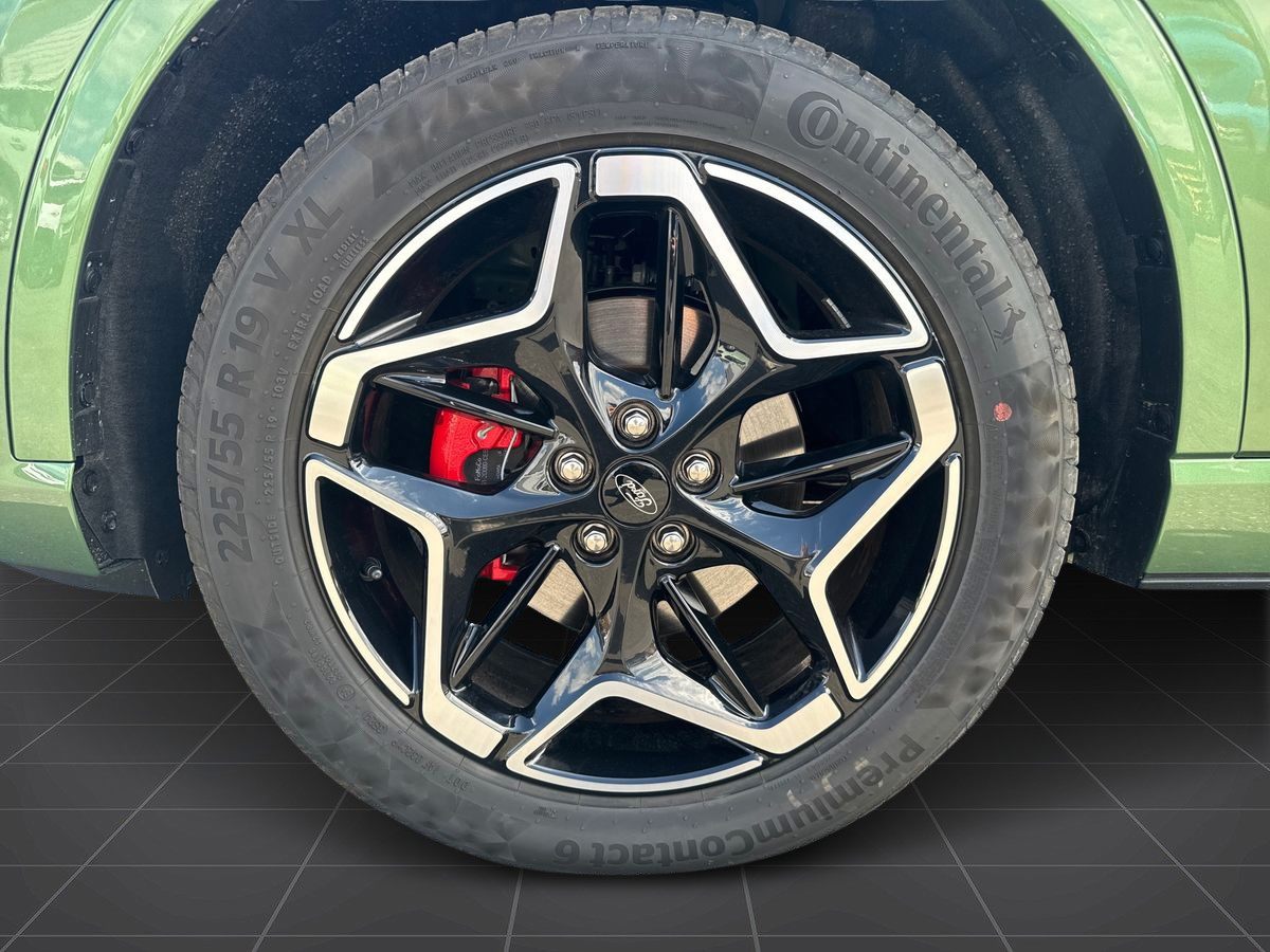 Billede af Ford Kuga 2,5 Plugin-hybrid ST-Line X CVT 243HK 5d Aut.