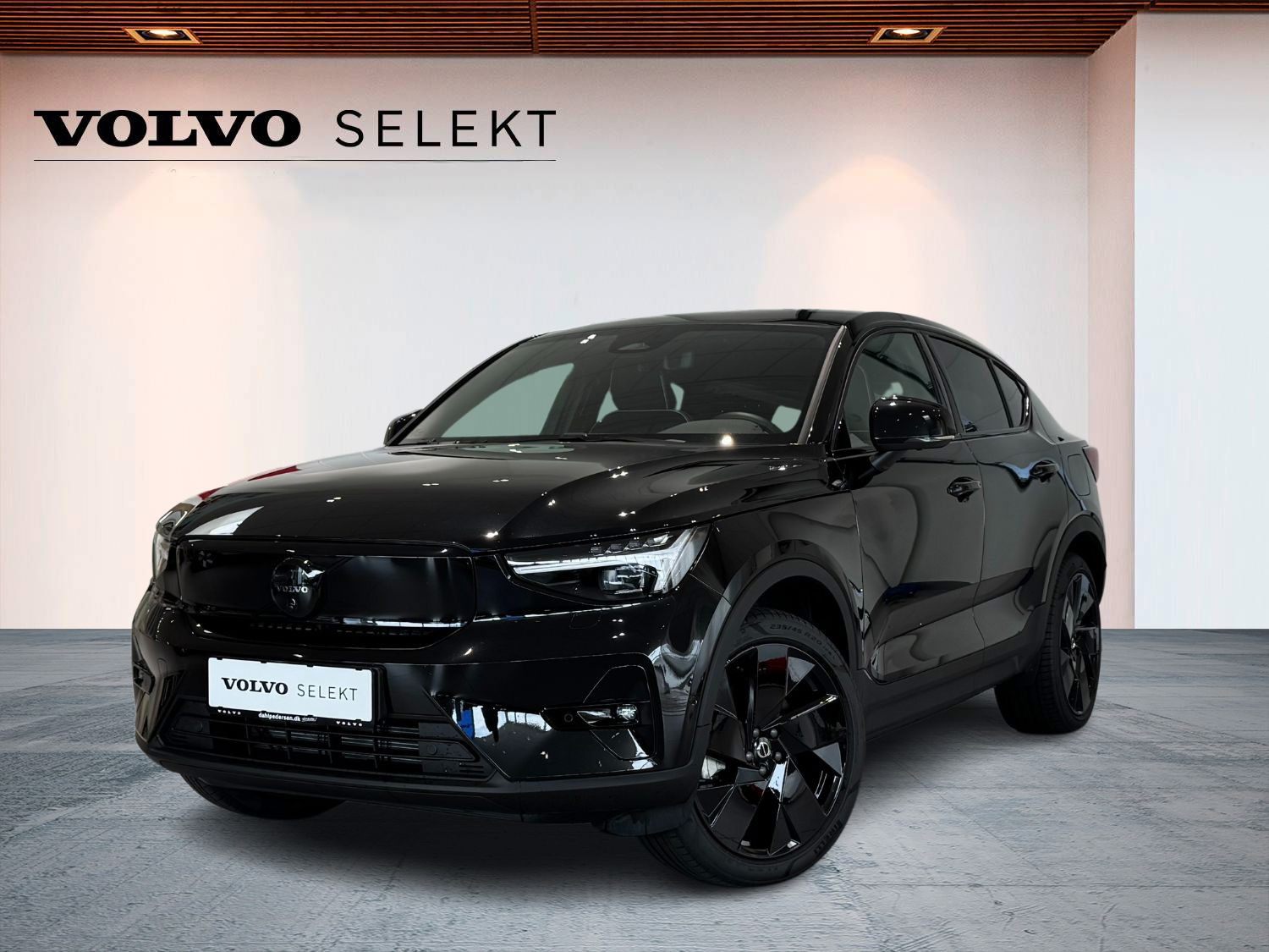 Billede af Volvo EC40 Twin Engine Black Edition AWD 408HK 5d Aut.