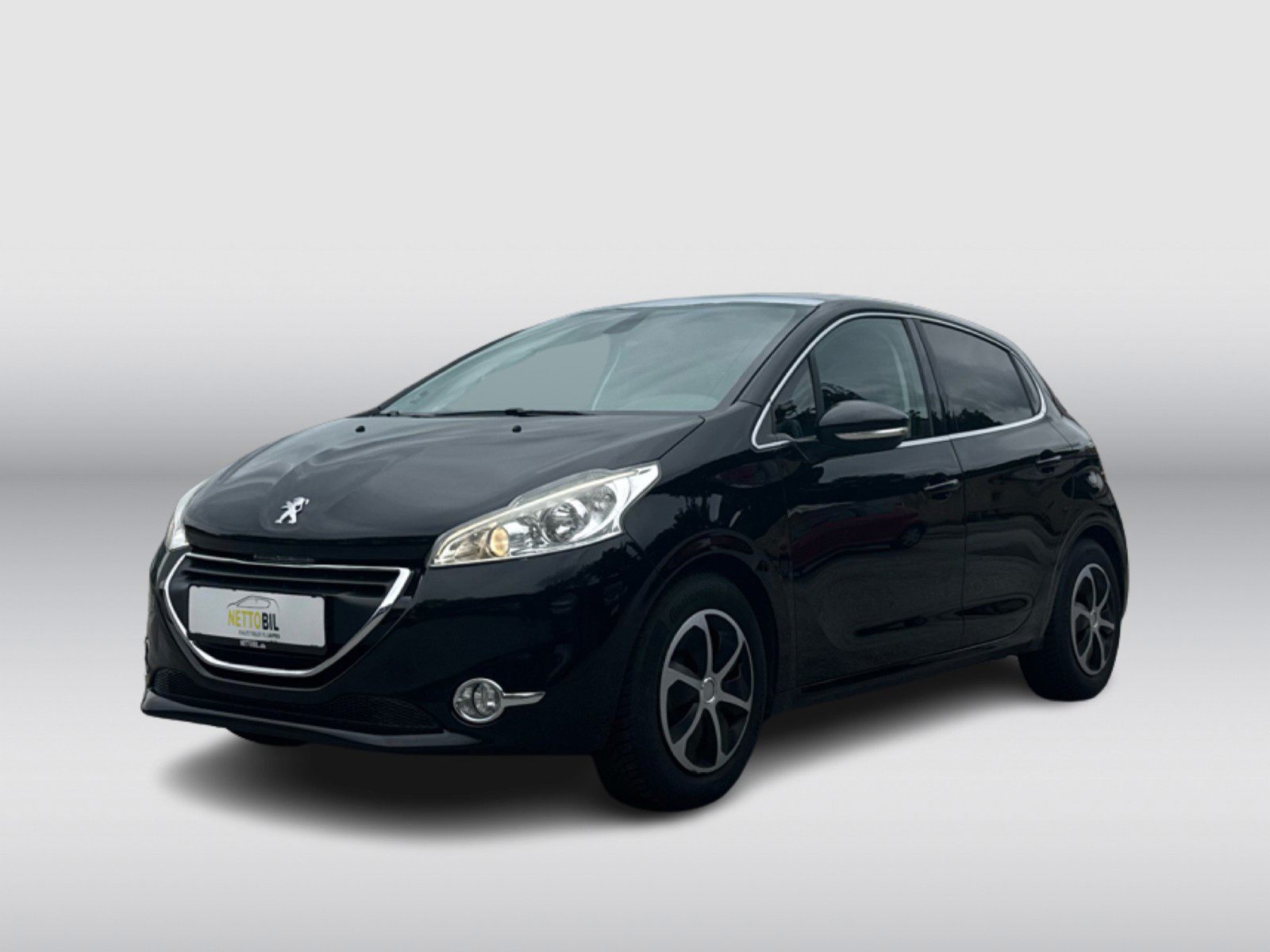 Billede af Peugeot 208 1,2 VTi Allure Sky 82HK 5d