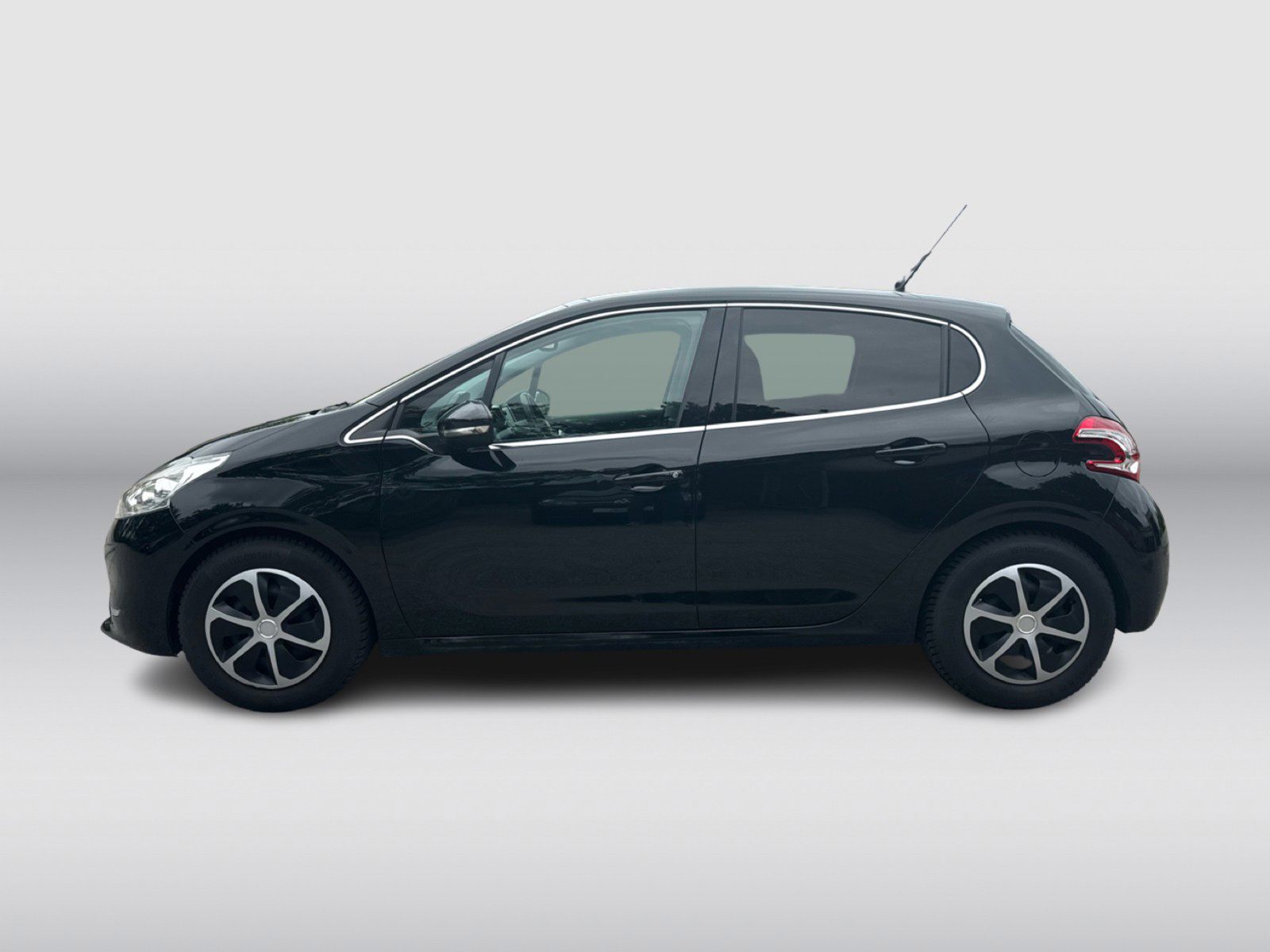 Billede af Peugeot 208 1,2 VTi Allure Sky 82HK 5d