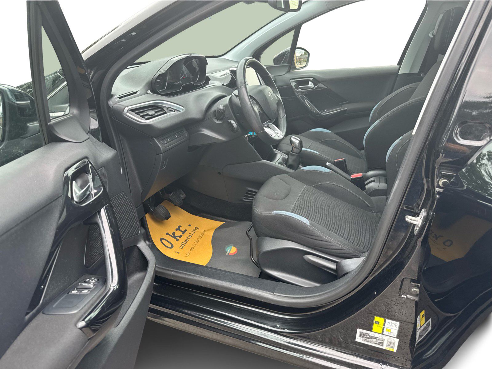 Billede af Peugeot 208 1,2 VTi Allure Sky 82HK 5d