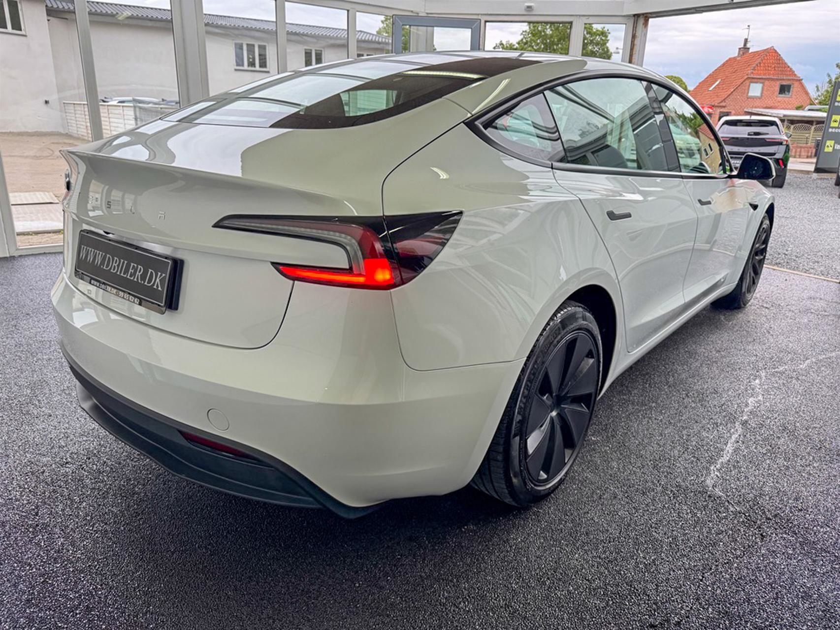 Billede af Tesla Model 3 EL Standard Range 283HK Aut.