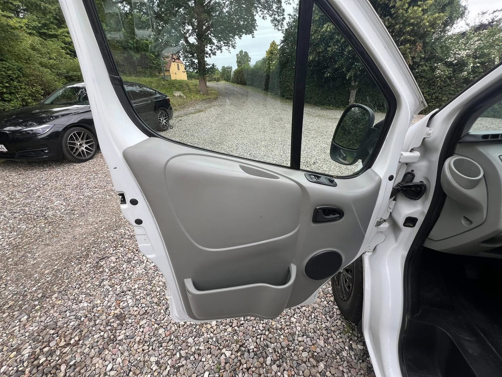 Billede af Renault Trafic T29 L2H1 2,0 DCI 115HK Van 6g