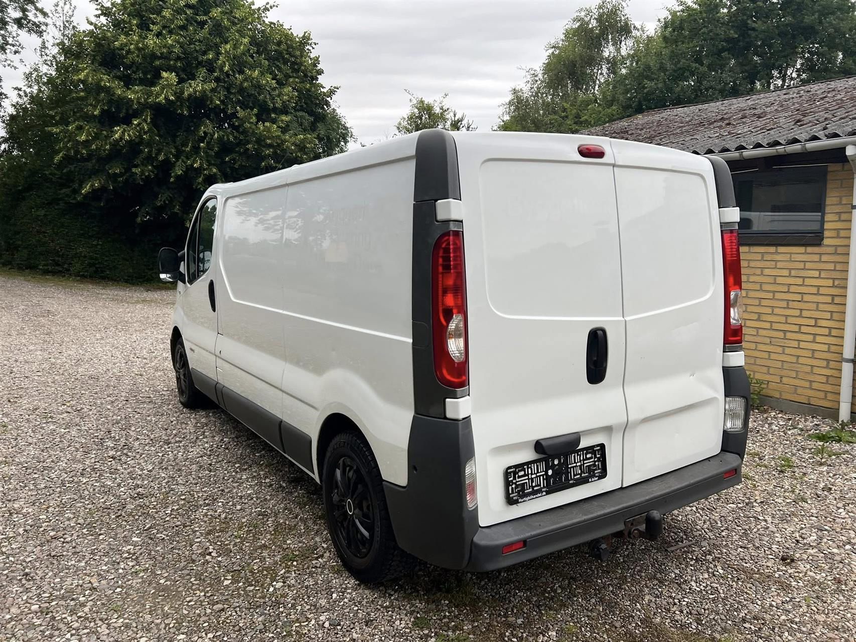 Billede af Renault Trafic T29 L2H1 2,0 DCI 115HK Van 6g
